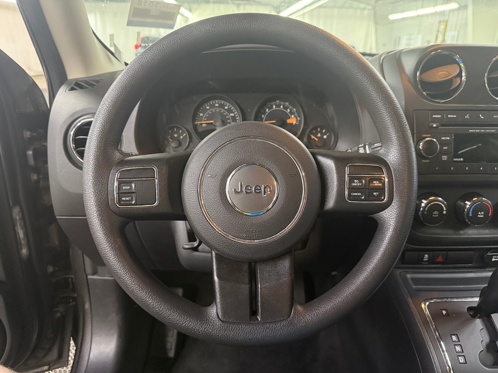 Thumbnail: 2017 Jeep Patriot - 5