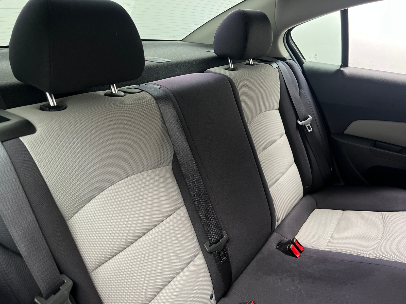 Thumbnail: 2015 Chevrolet Cruze - 6
