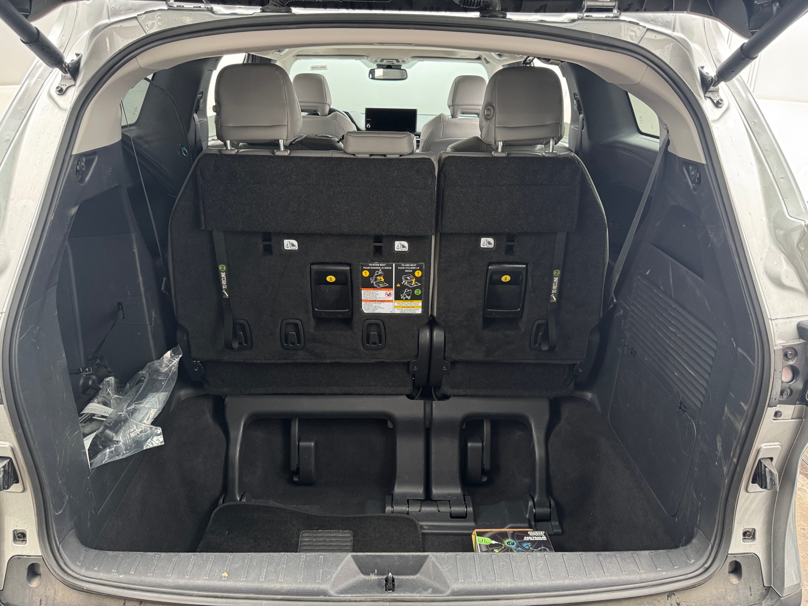 Thumbnail: 2025 Toyota Sienna - 6