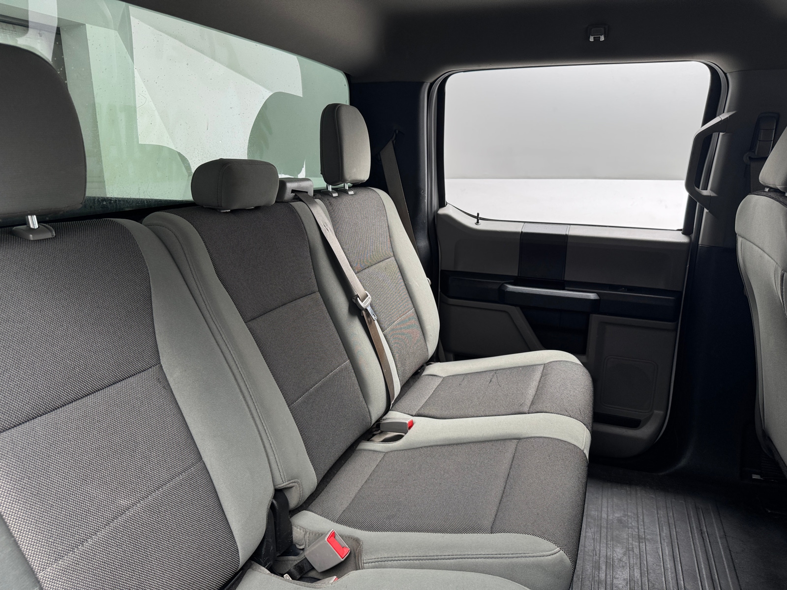 Thumbnail: 2019 Ford Econoline - 6