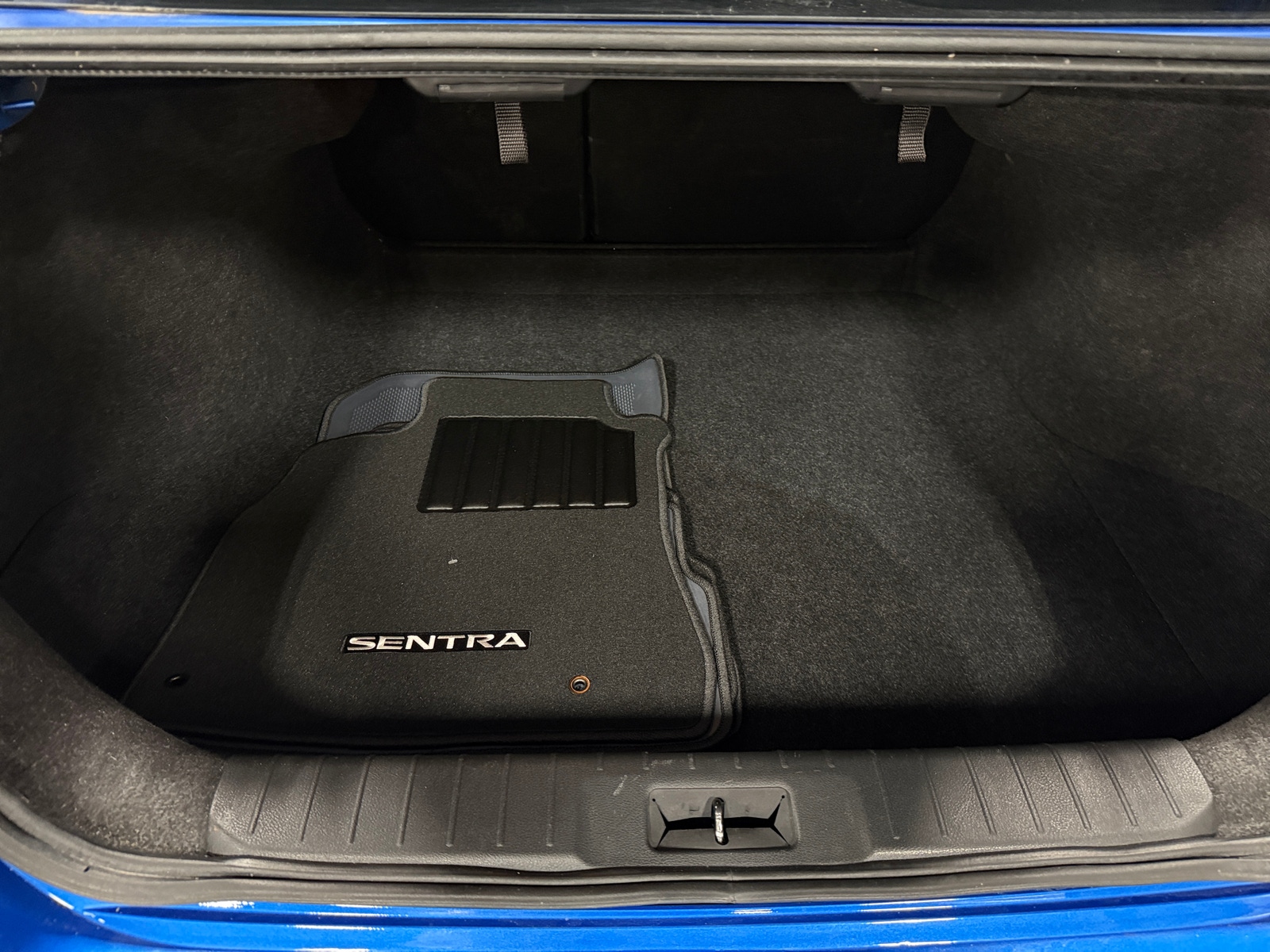 Thumbnail: 2023 Nissan Sentra - 7