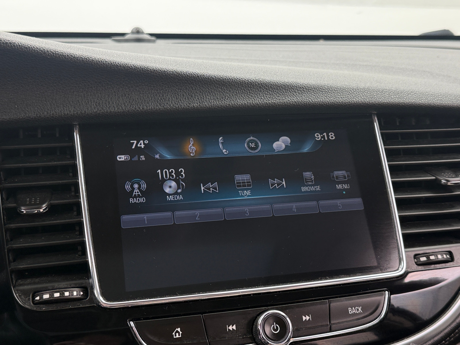 Thumbnail: 2019 Buick Encore - 3