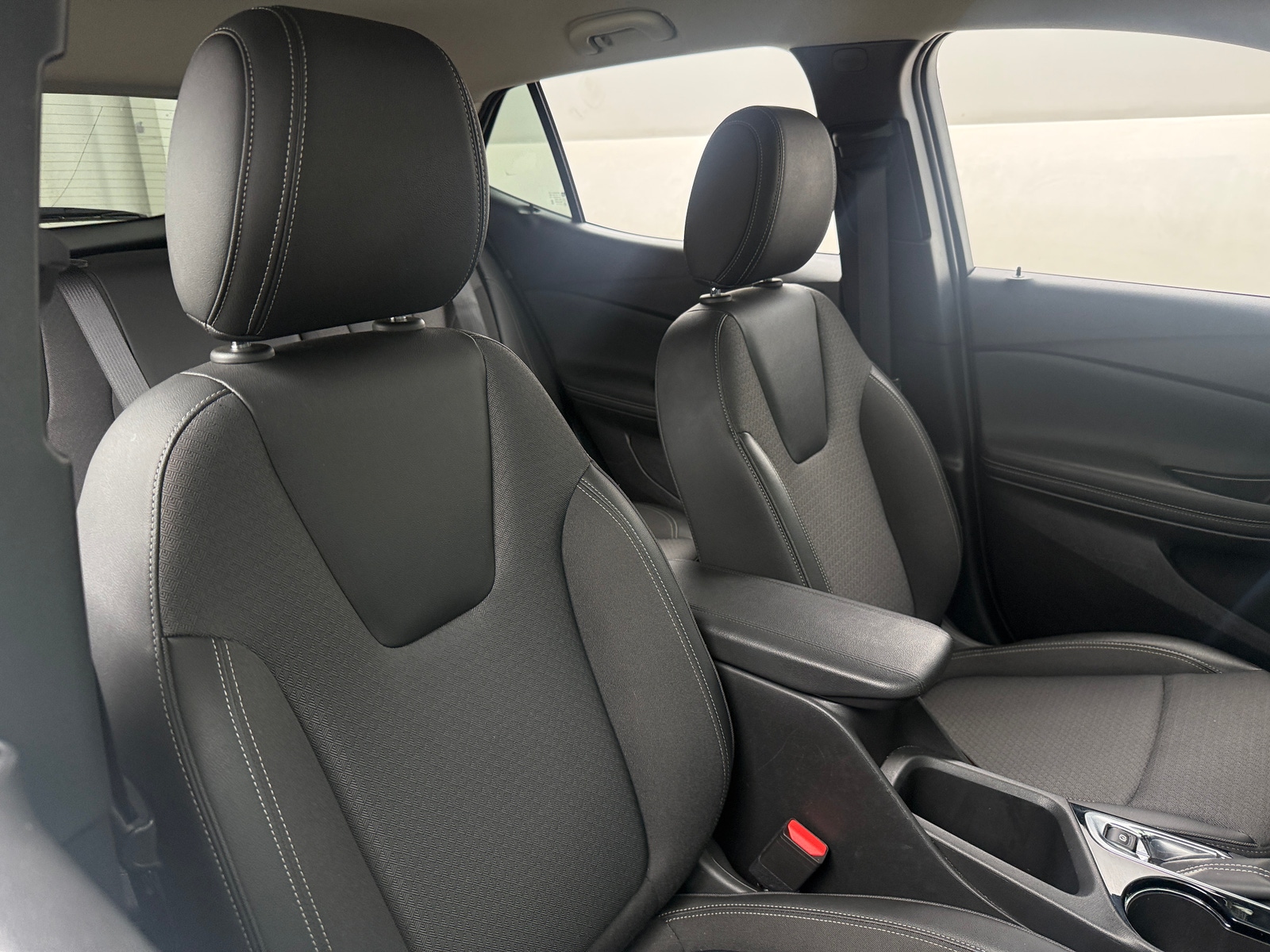 Thumbnail: 2025 Buick Encore GX - 2