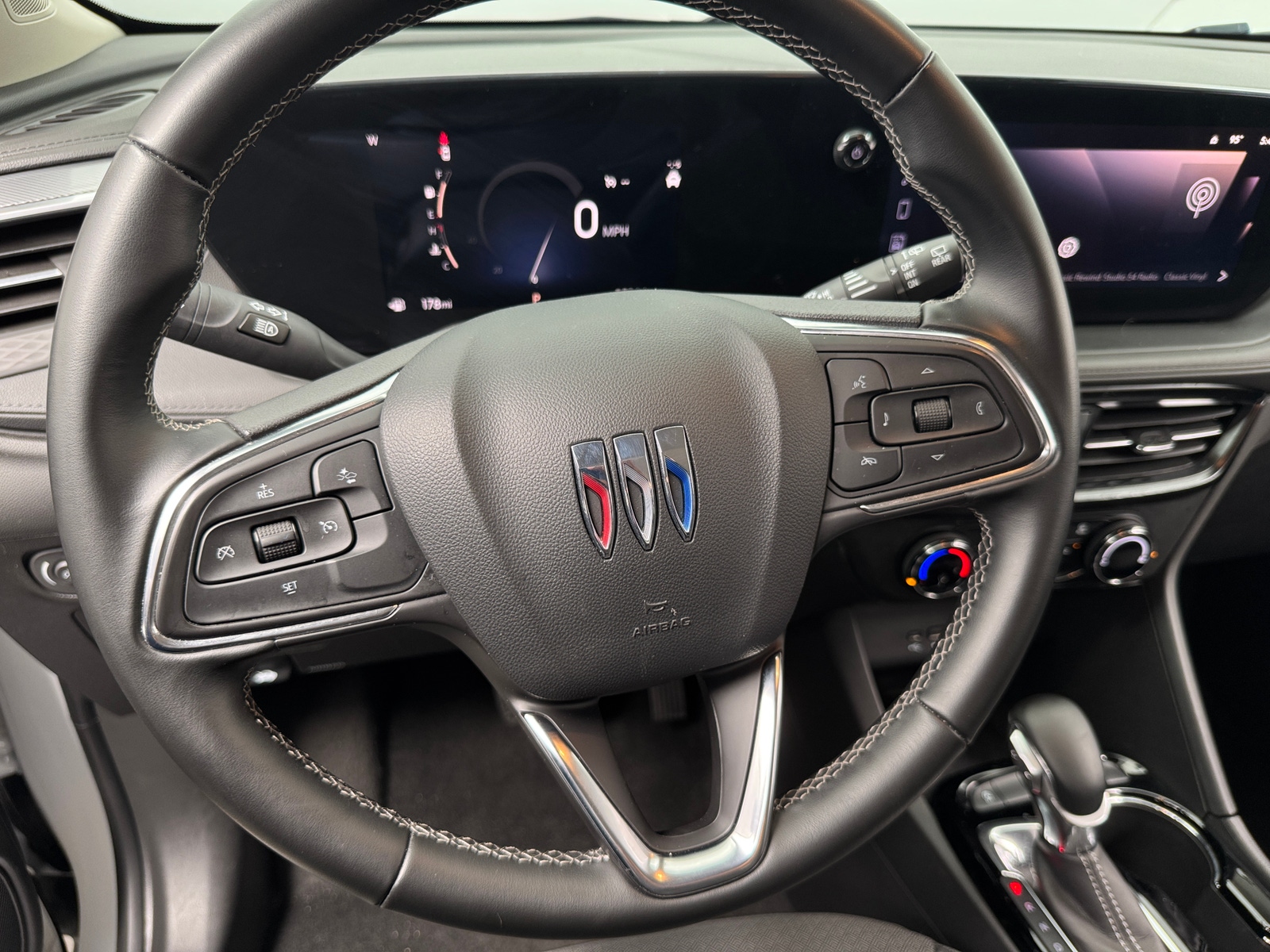 Thumbnail: 2025 Buick Encore GX - 5