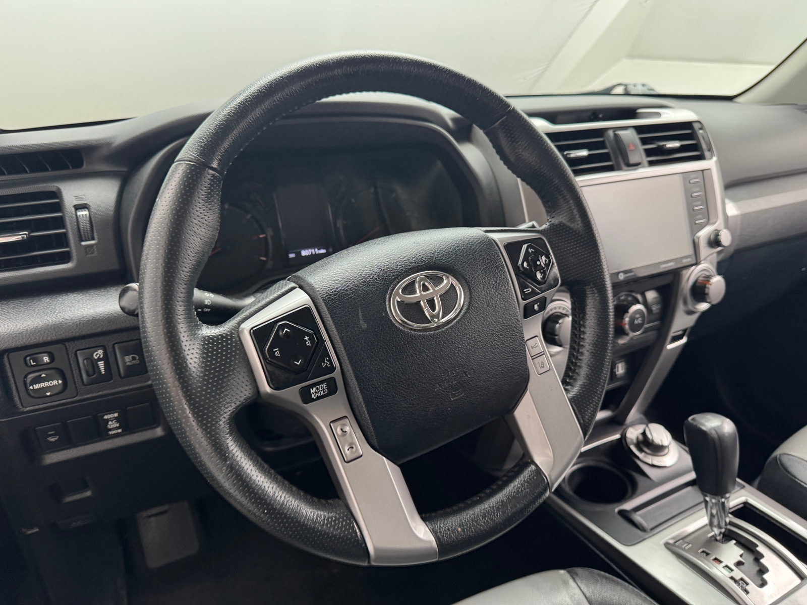 Thumbnail: 2020 Toyota 4Runner - 4