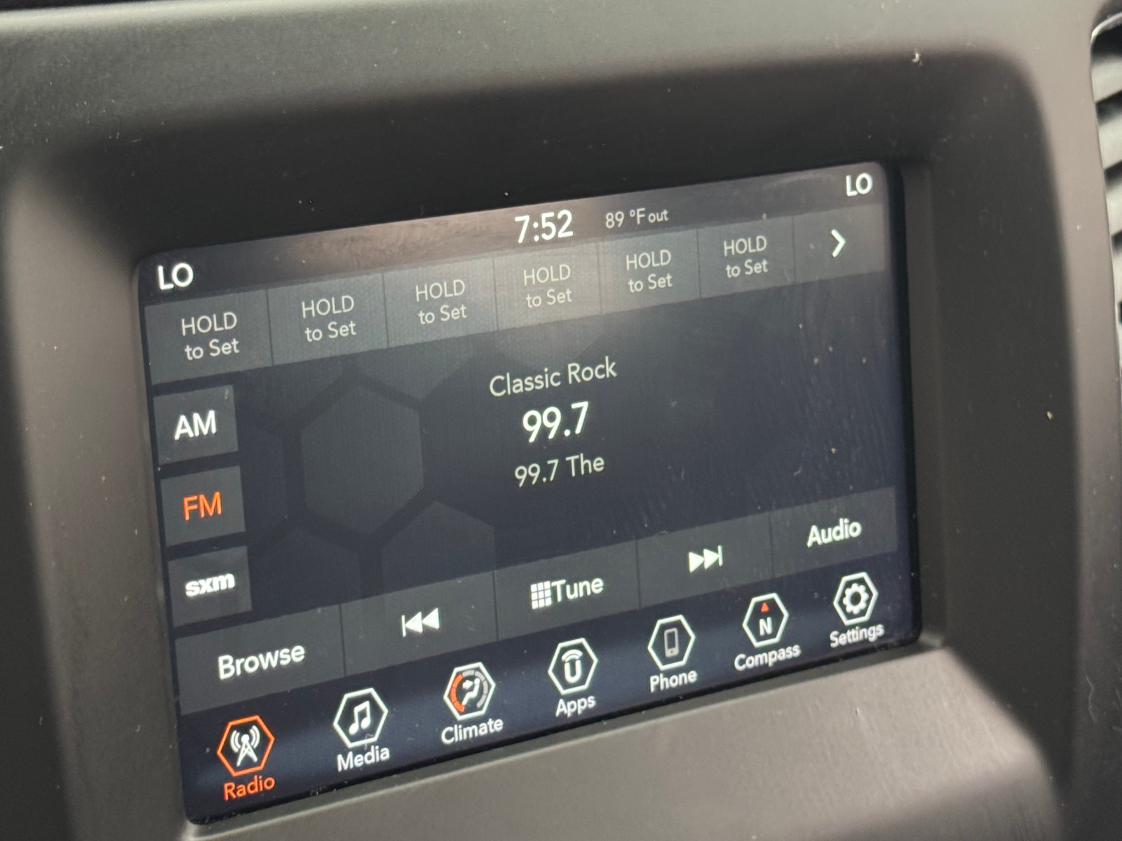 Thumbnail: 2020 Jeep Compass - 3