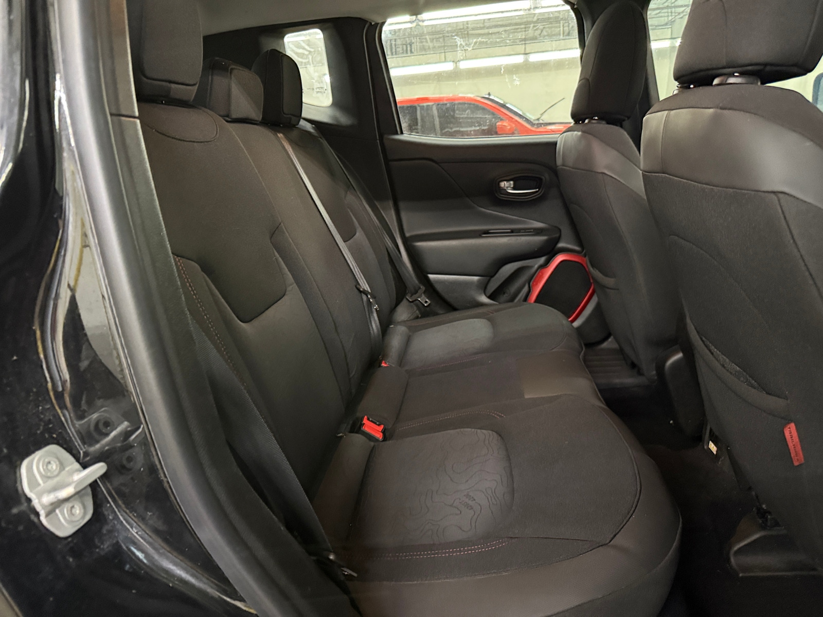 Thumbnail: 2017 Jeep Renegade - 6