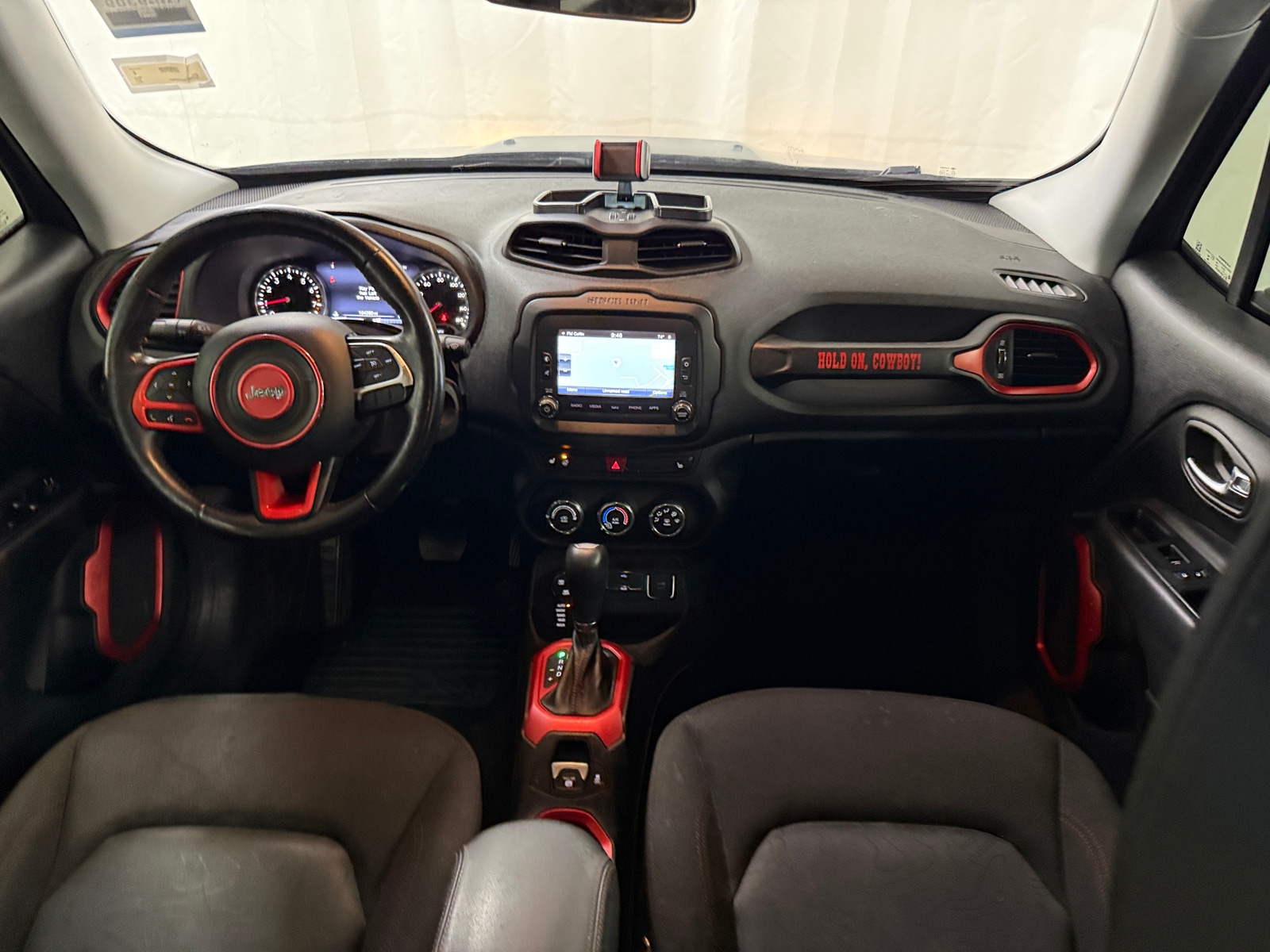 Thumbnail: 2017 Jeep Renegade - 3