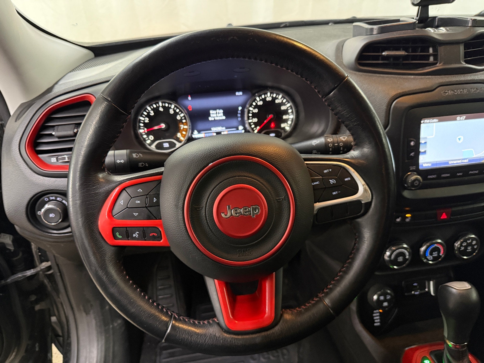 Thumbnail: 2017 Jeep Renegade - 5
