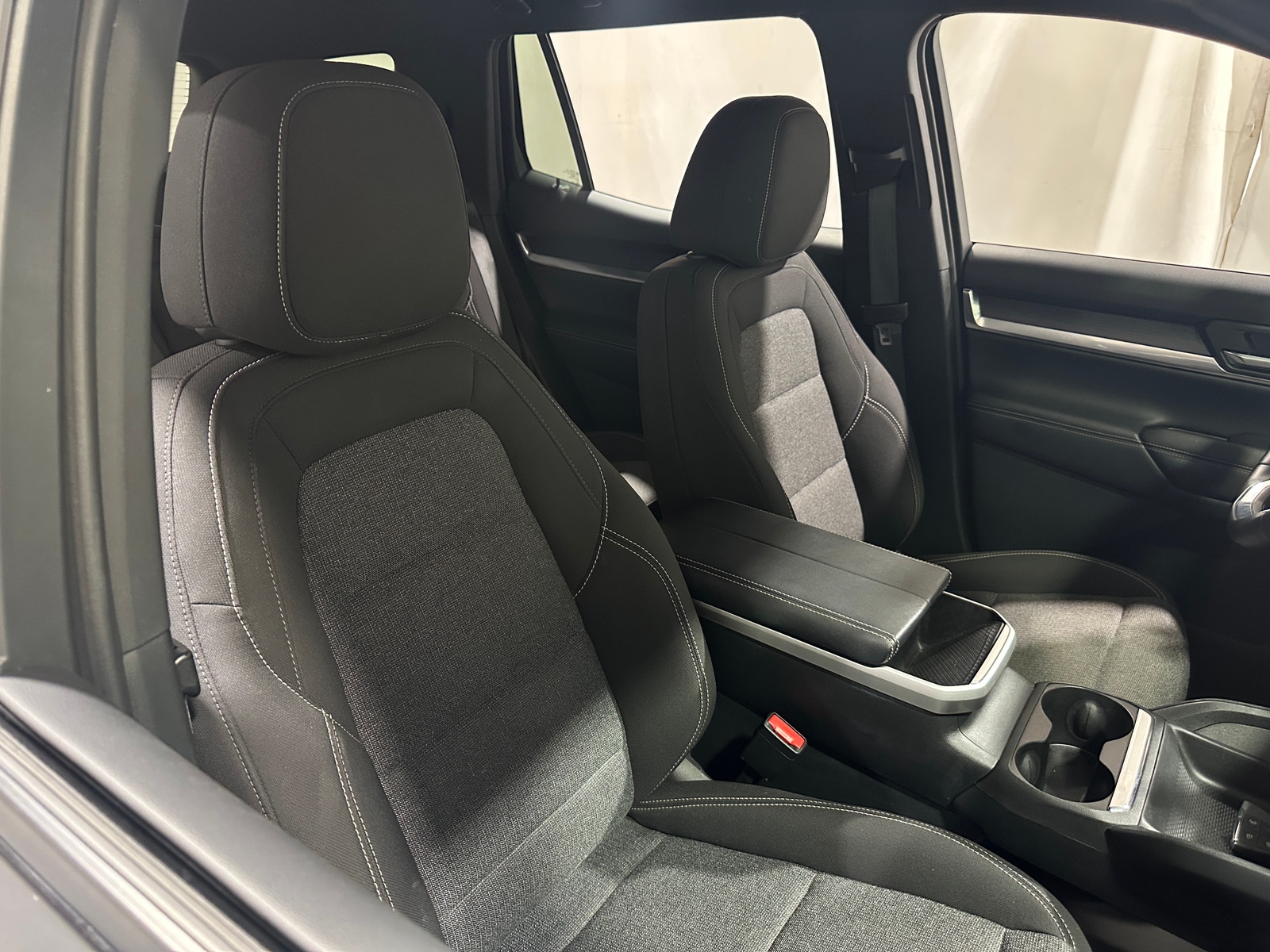 Thumbnail: 2025 GMC Terrain - 6