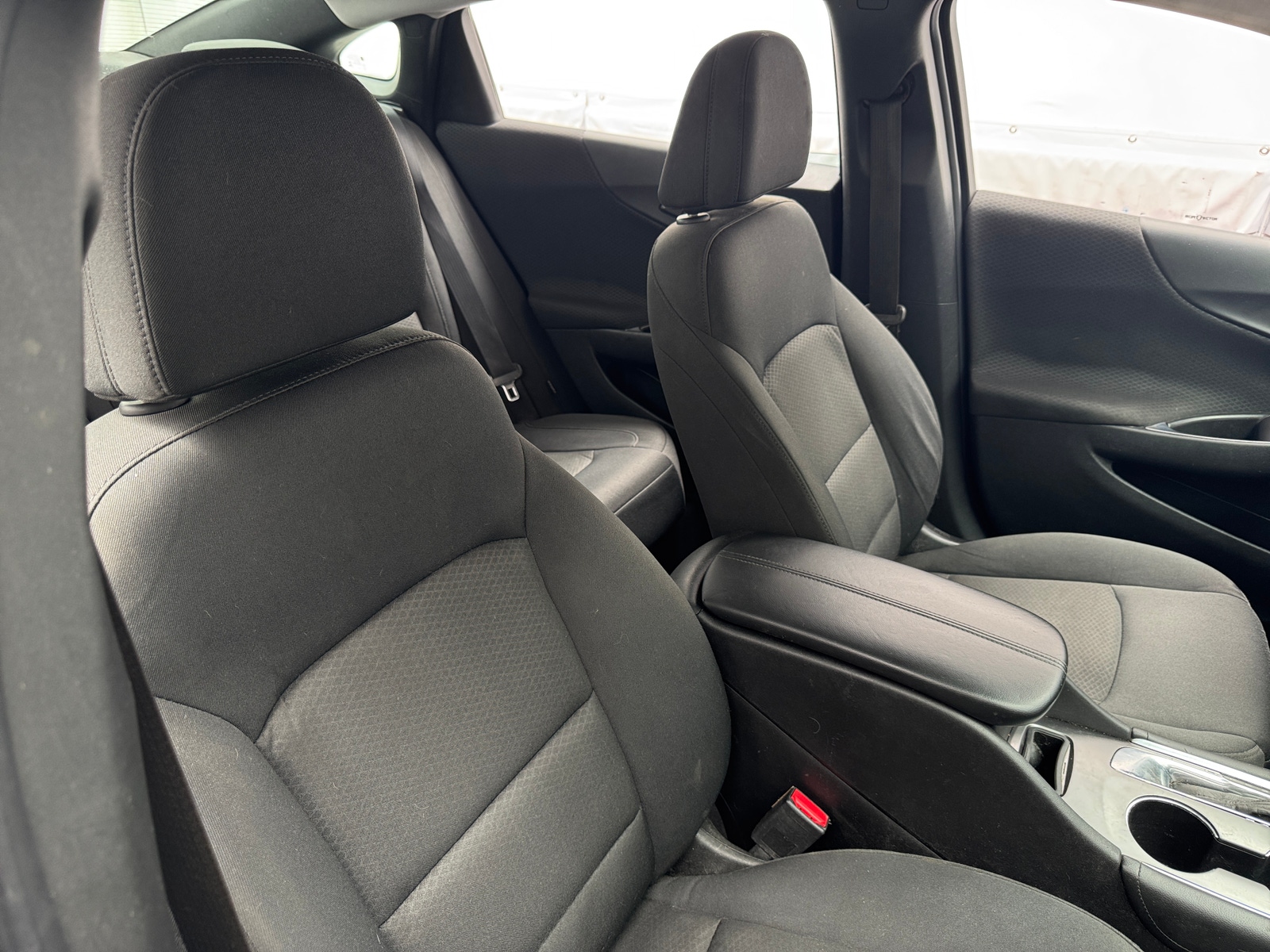 Thumbnail: 2016 Chevrolet Malibu - 2