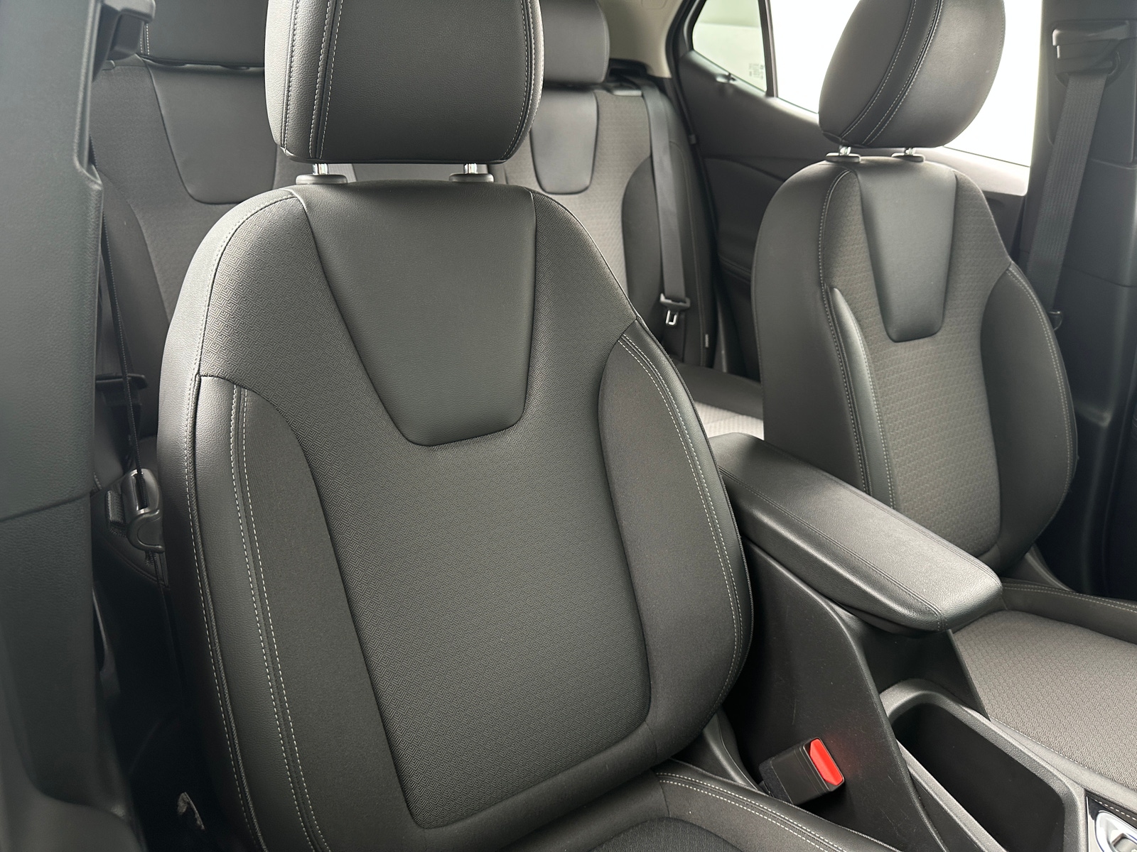 Thumbnail: 2025 Buick Encore GX - 2