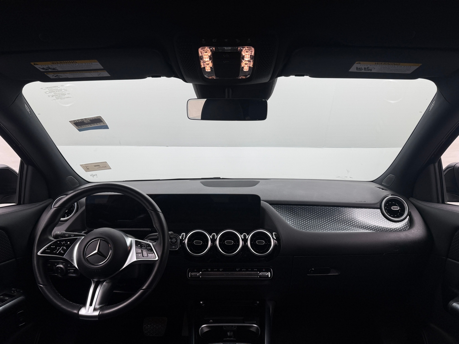 Thumbnail: 2025 Mercedes-Benz GLA - 2