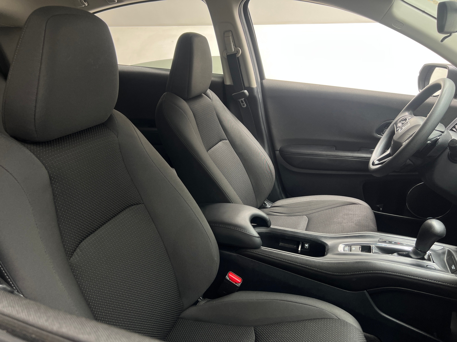 Thumbnail: 2022 Honda HR-V - 2