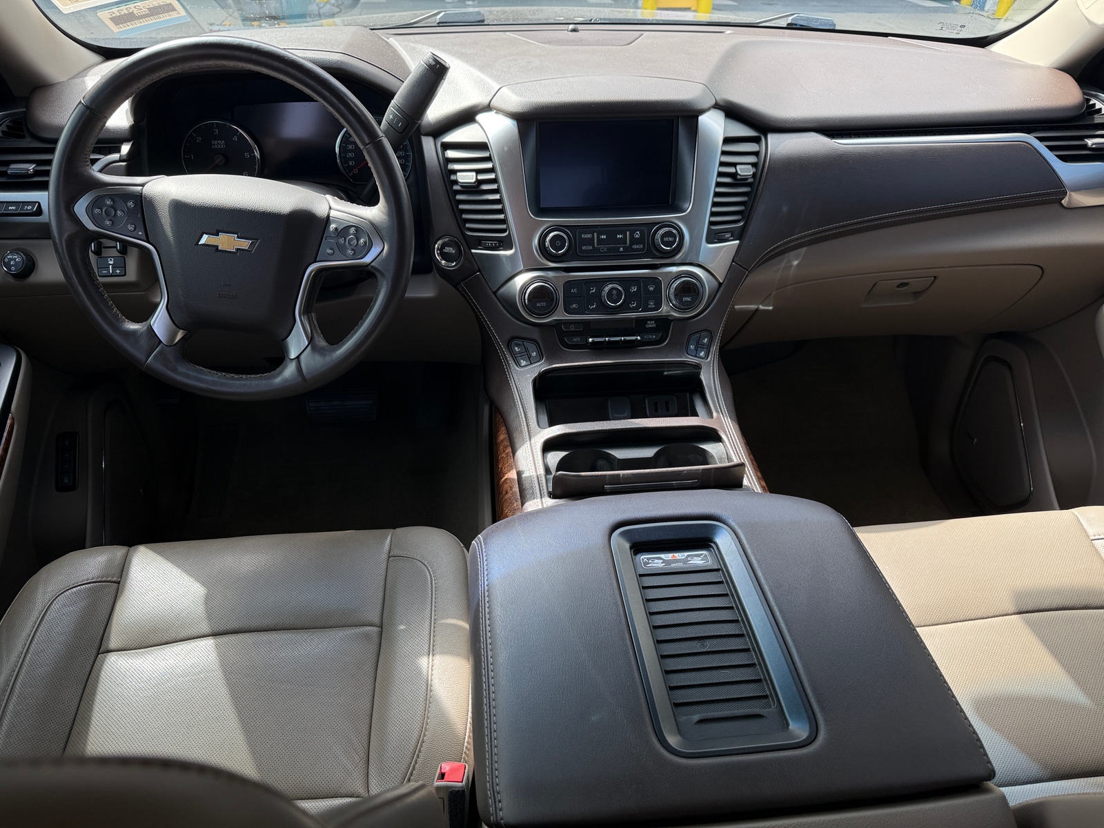 Thumbnail: 2017 Chevrolet Tahoe - 2