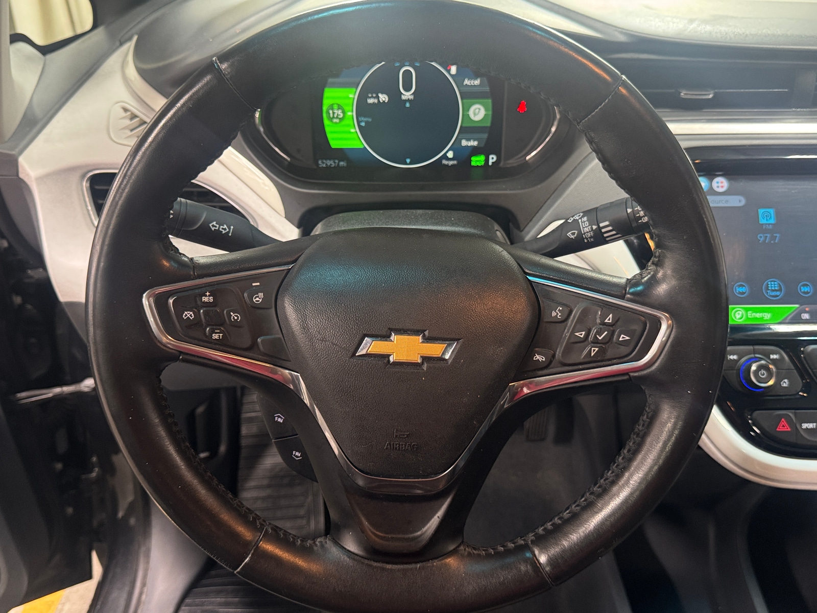 Thumbnail: 2017 Chevrolet Bolt EV - 5