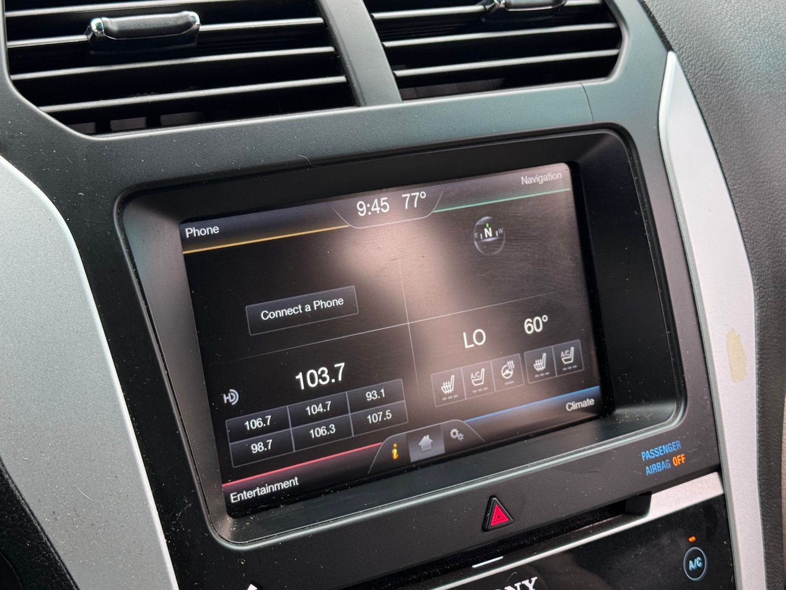 Thumbnail: 2014 Ford Explorer - 3