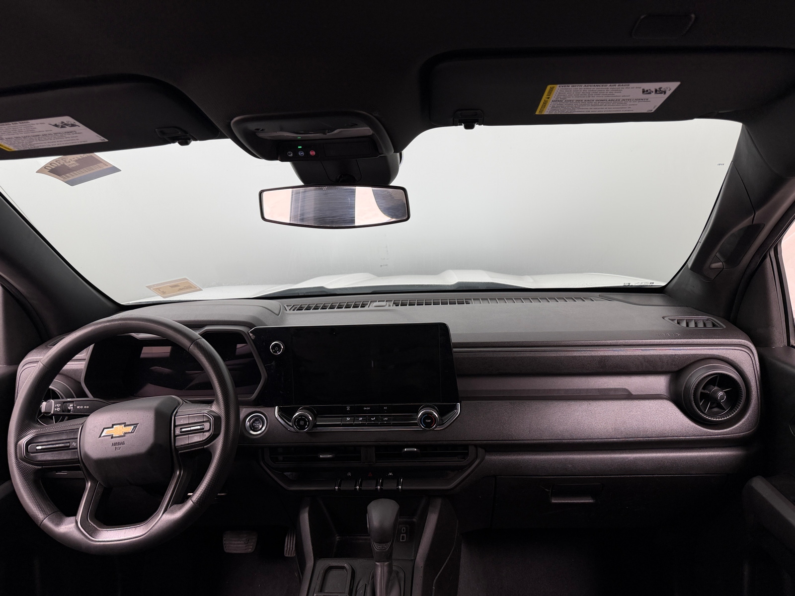 Thumbnail: 2023 Chevrolet Colorado - 3