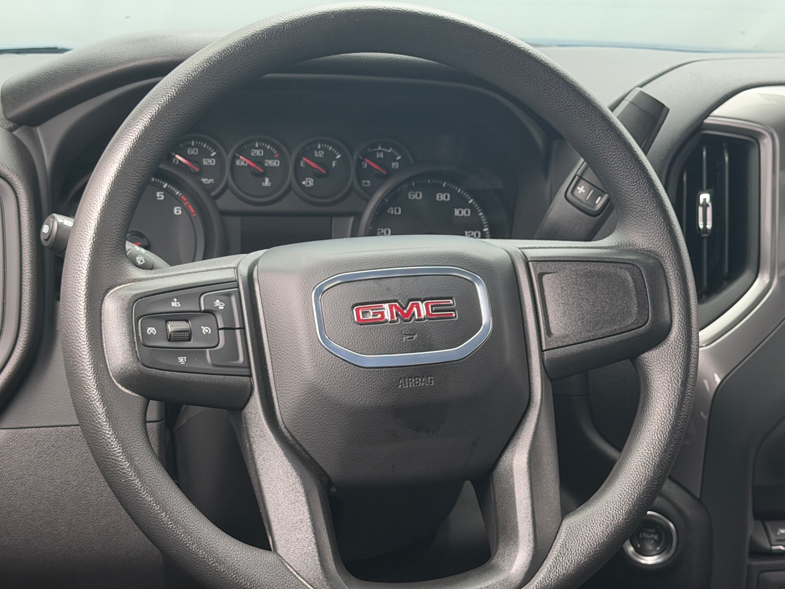 Thumbnail: 2024 GMC Sierra 1500 - 5