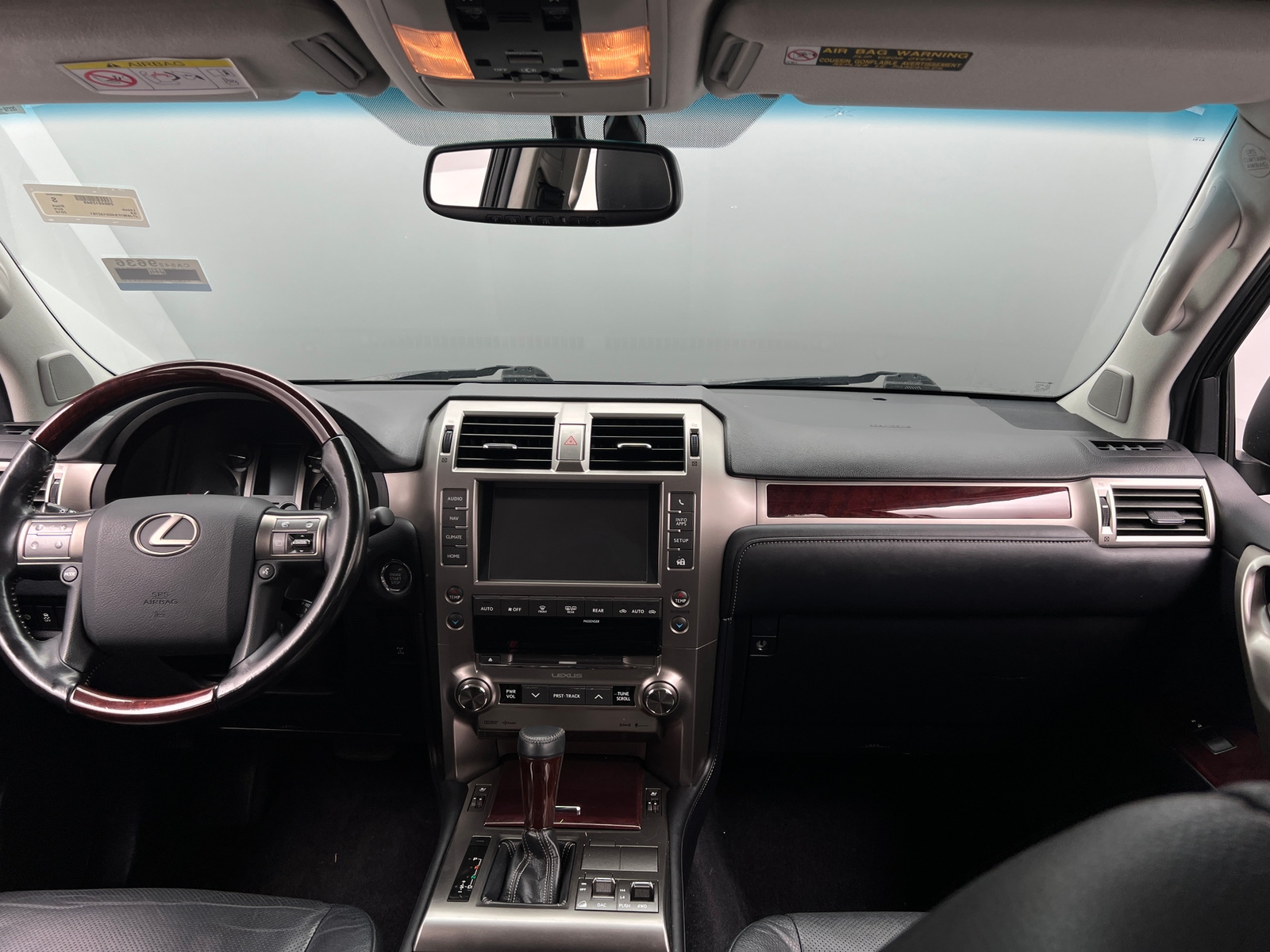 Thumbnail: 2016 Lexus GX - 2