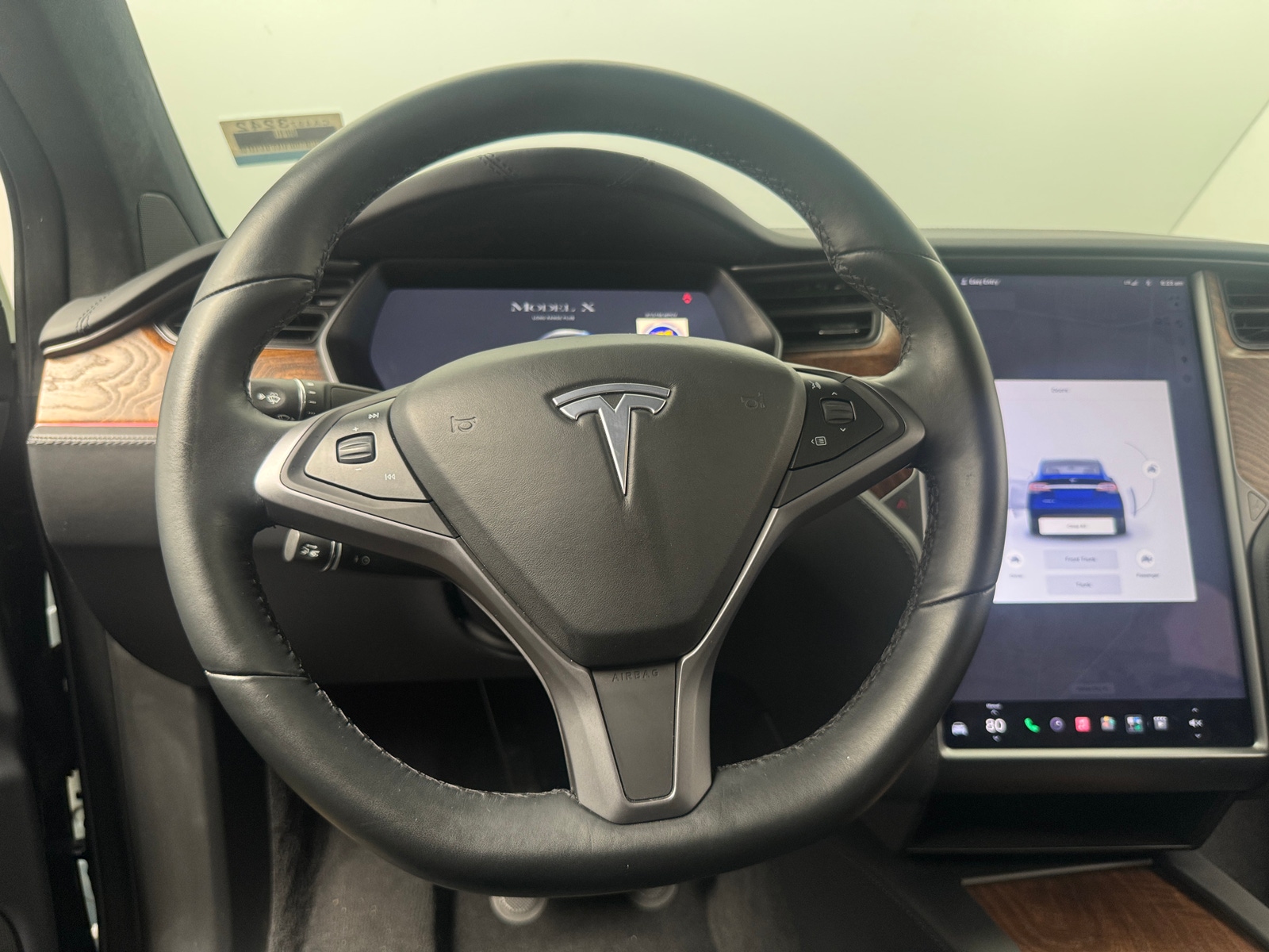 Thumbnail: 2020 Tesla Model X - 4