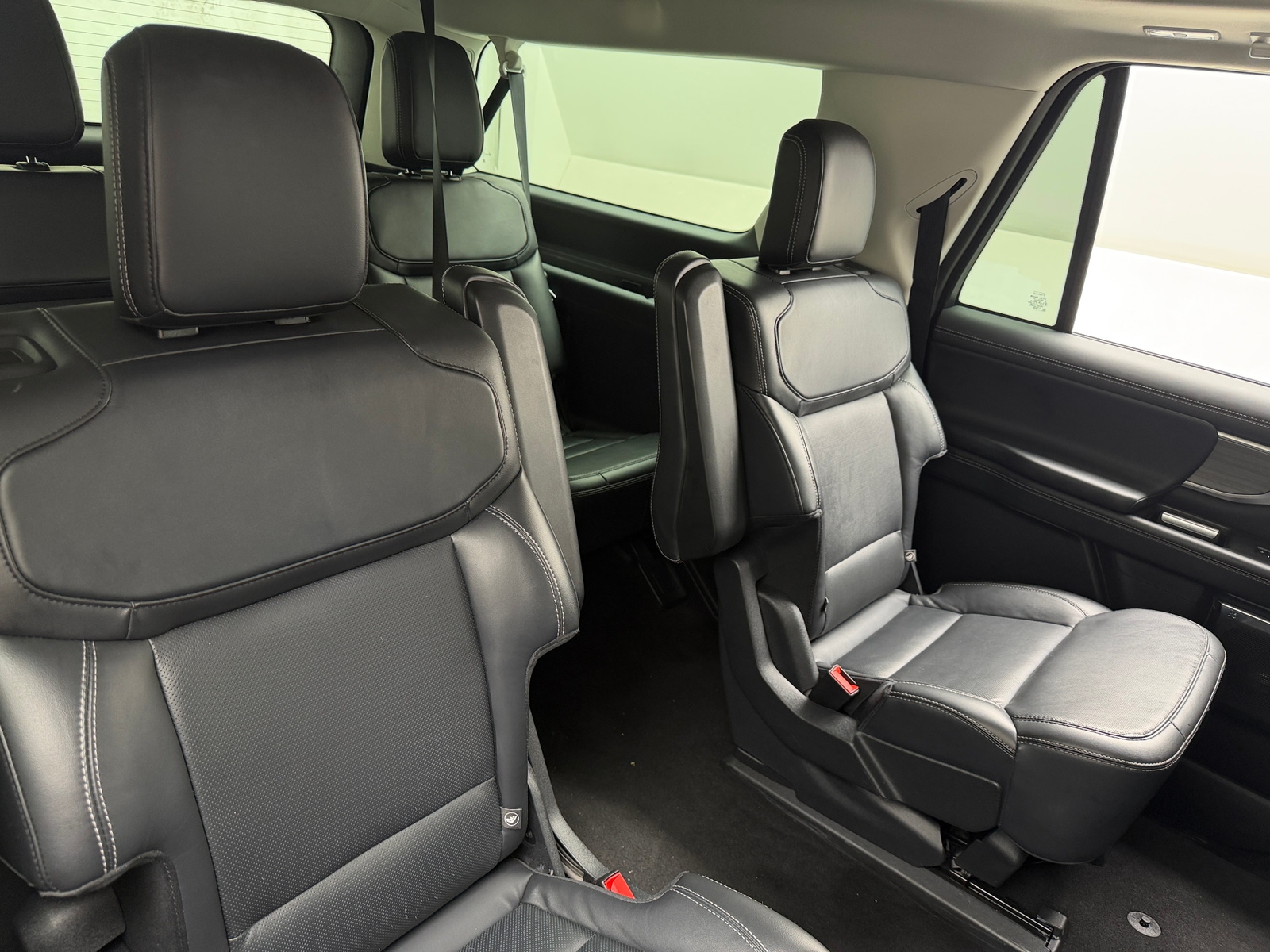 Thumbnail: 2025 Ford Expedition MAX - 5