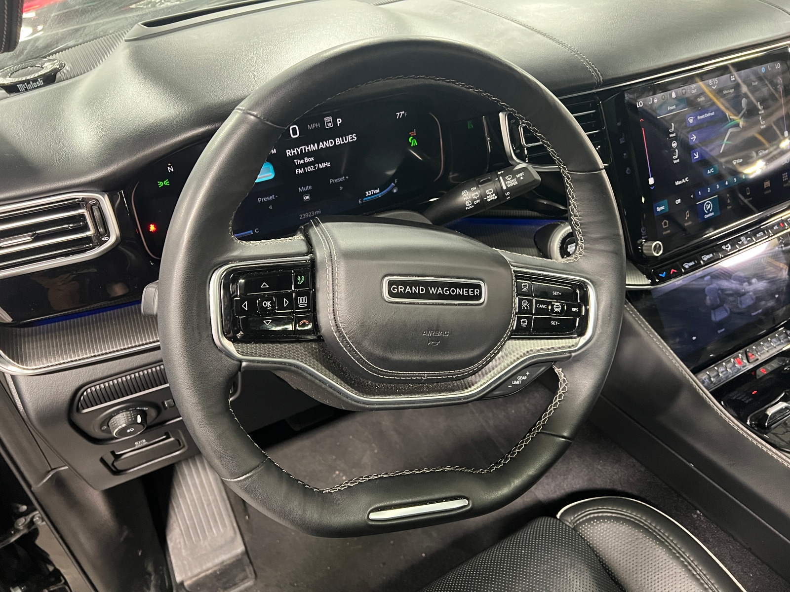 Thumbnail: 2024 Jeep Grand Wagoneer - 4
