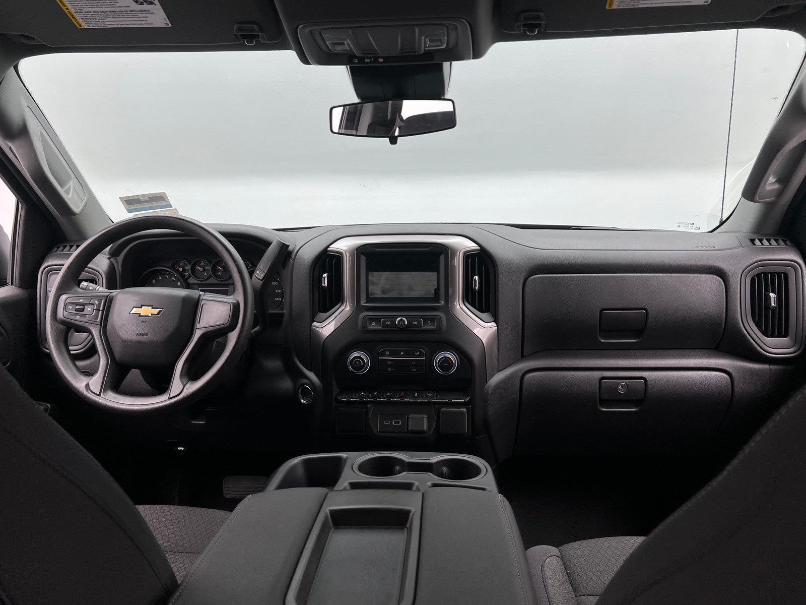 Thumbnail: 2026 Chevrolet Silverado 1500 - 3