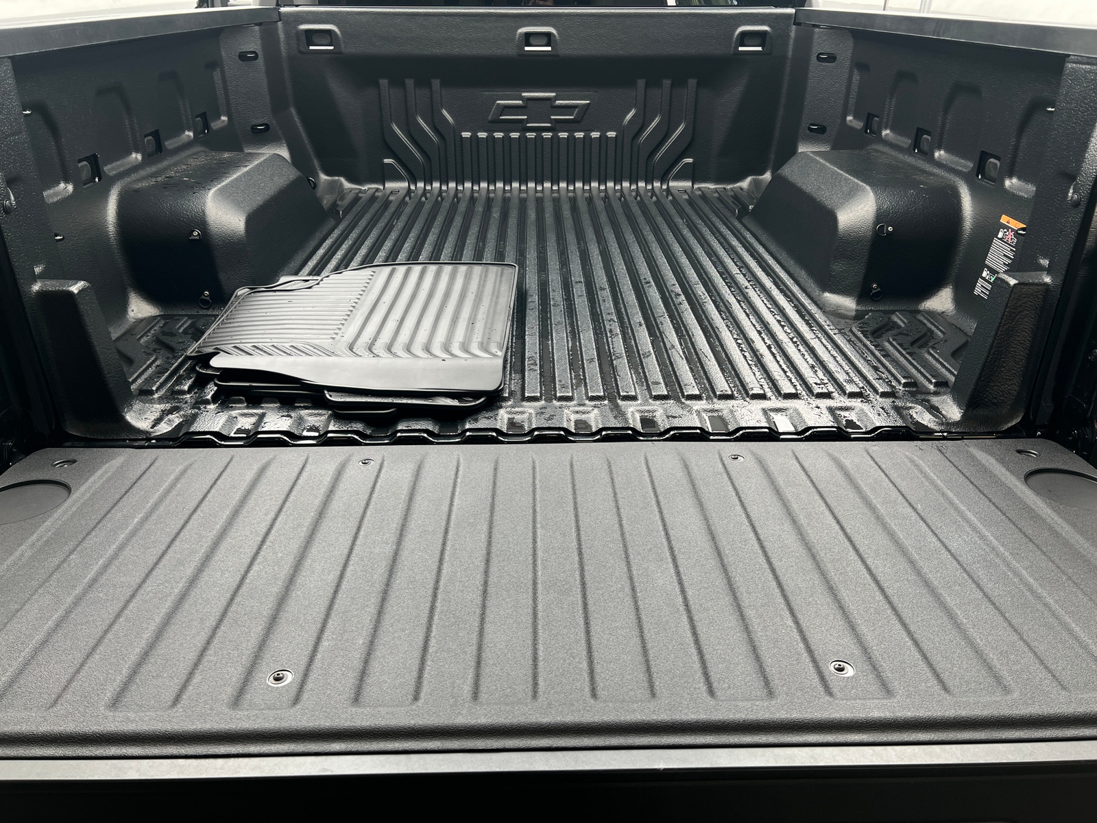 Thumbnail: 2026 Chevrolet Silverado 1500 - 7