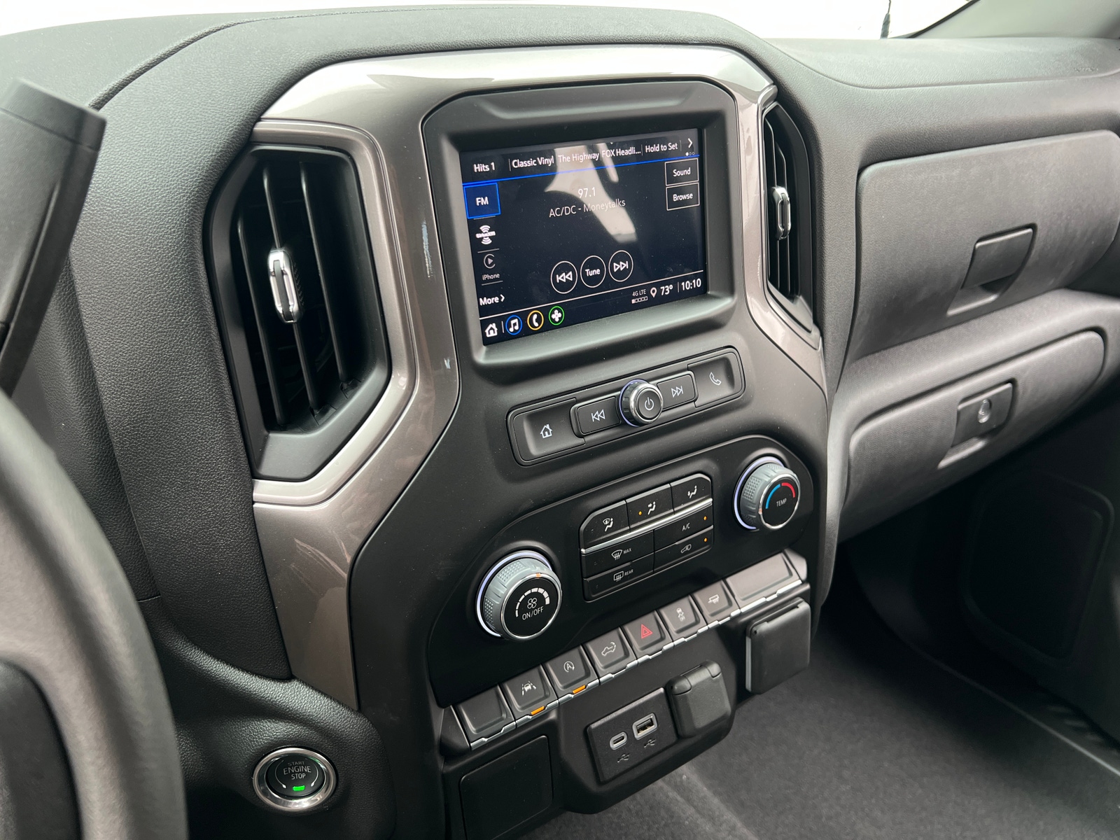 Thumbnail: 2026 Chevrolet Silverado 1500 - 4
