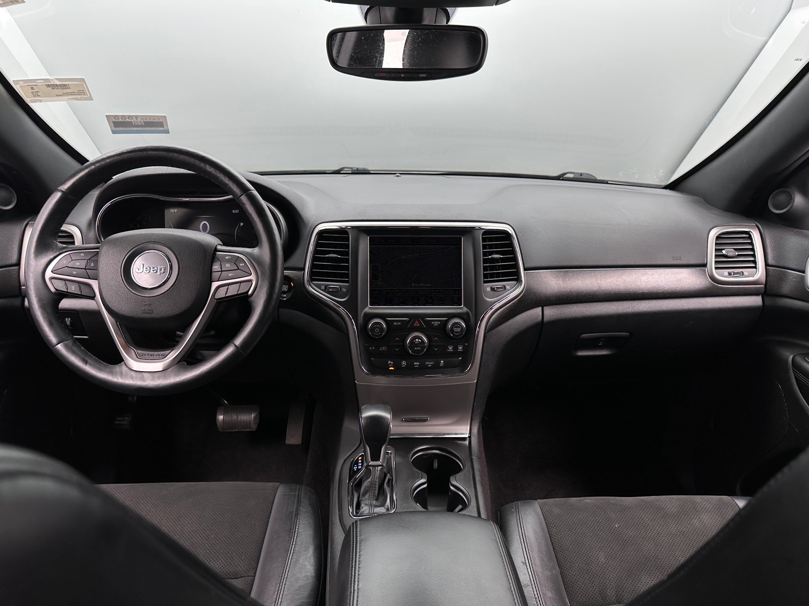 Thumbnail: 2018 Jeep Grand Cherokee - 2