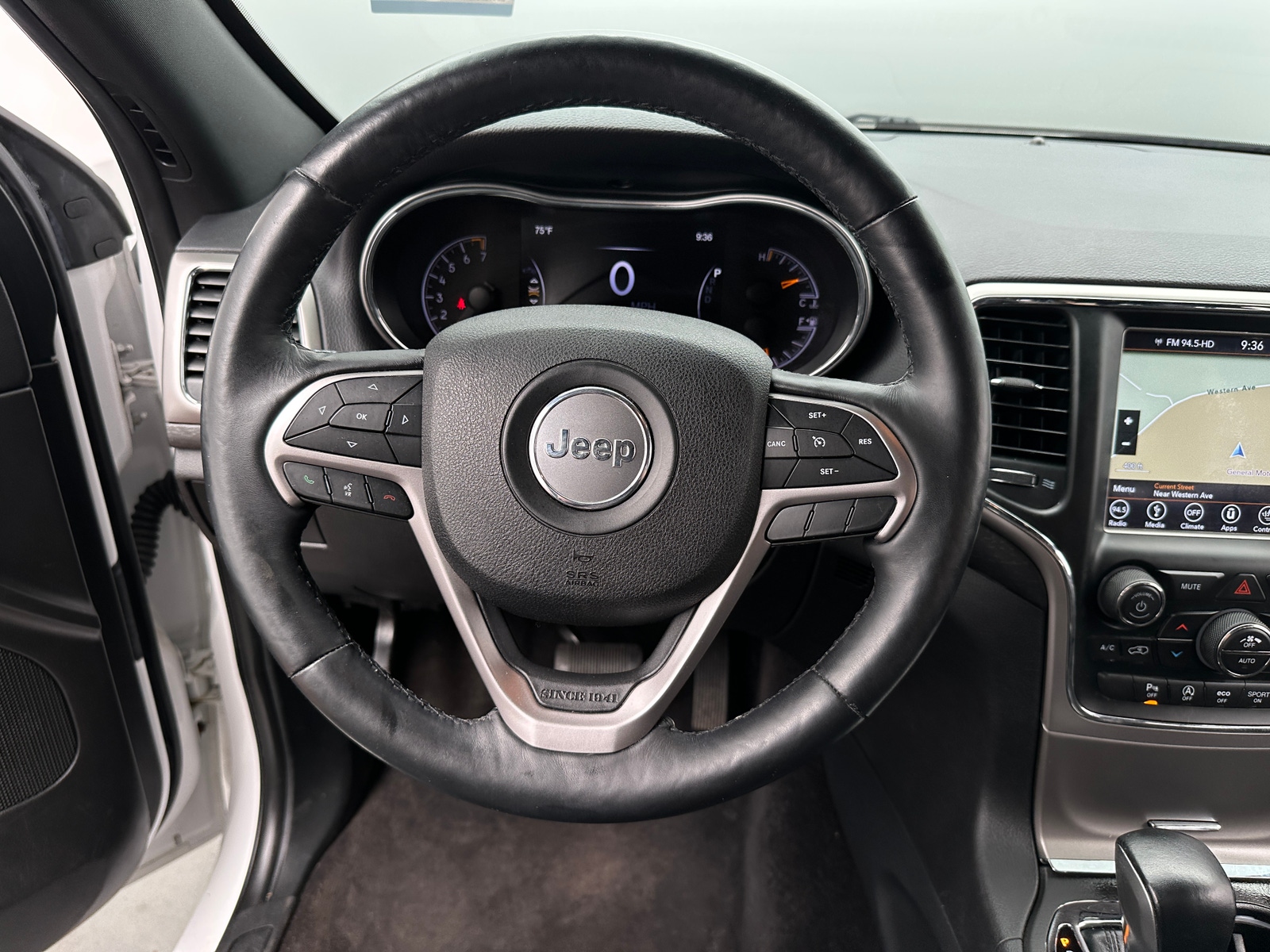 Thumbnail: 2018 Jeep Grand Cherokee - 4