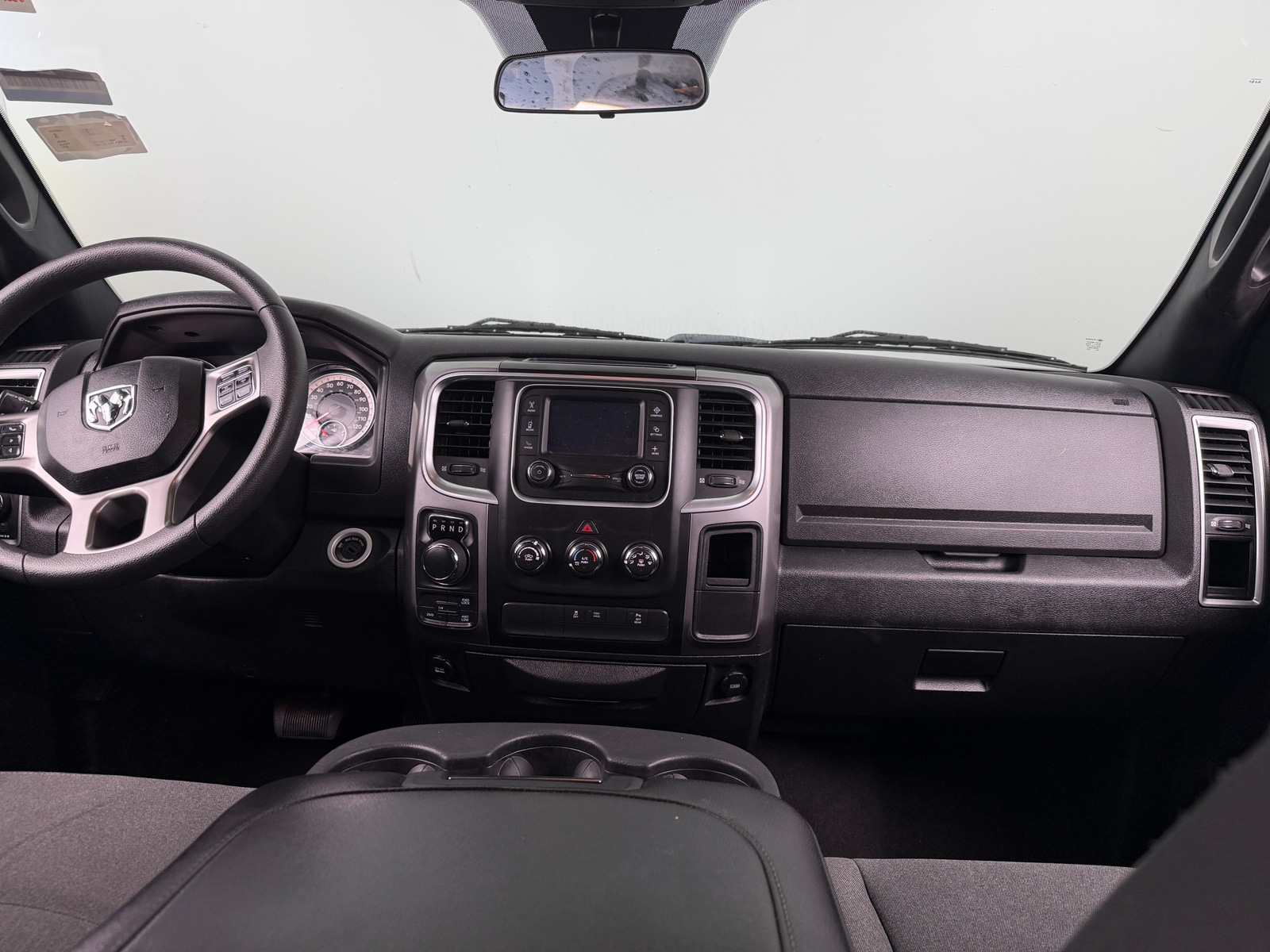 Thumbnail: 2021 RAM 1500 Classic - 3