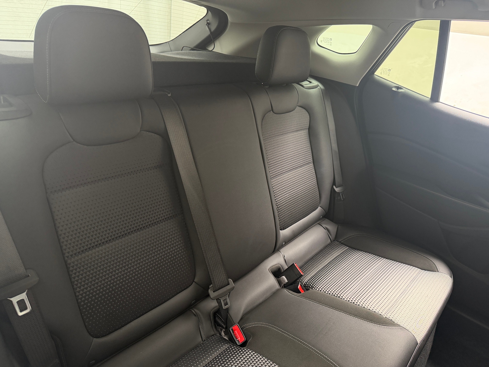 Thumbnail: 2025 Chevrolet Trax - 6