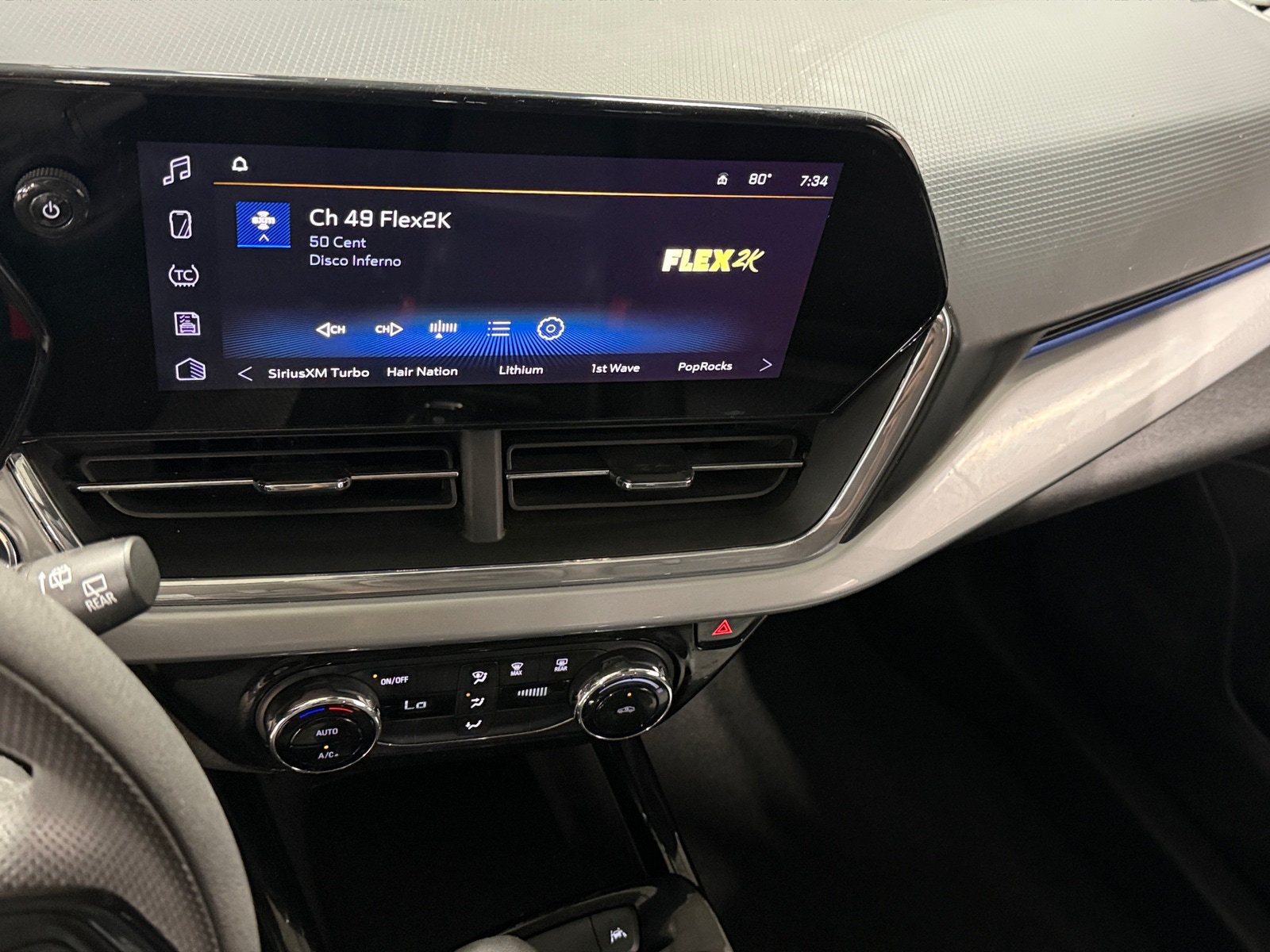 Thumbnail: 2025 Chevrolet Trax - 4