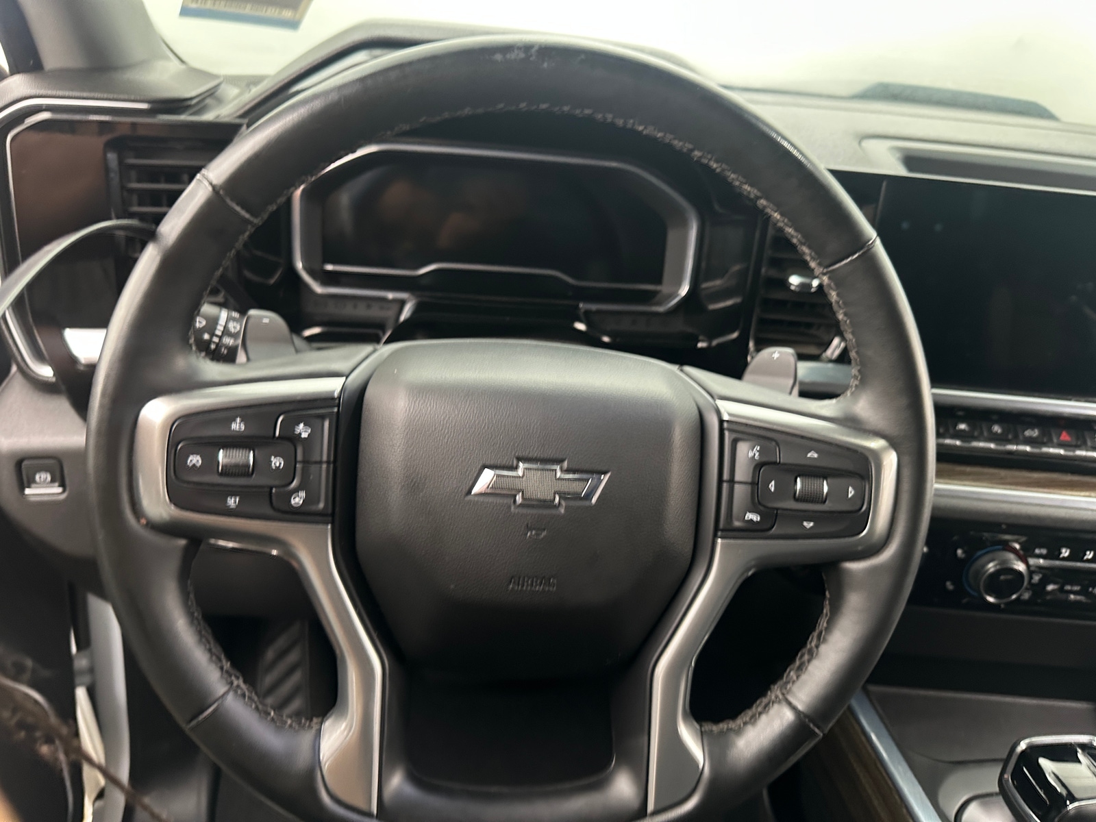 Thumbnail: 2024 Chevrolet Silverado 1500 - 5