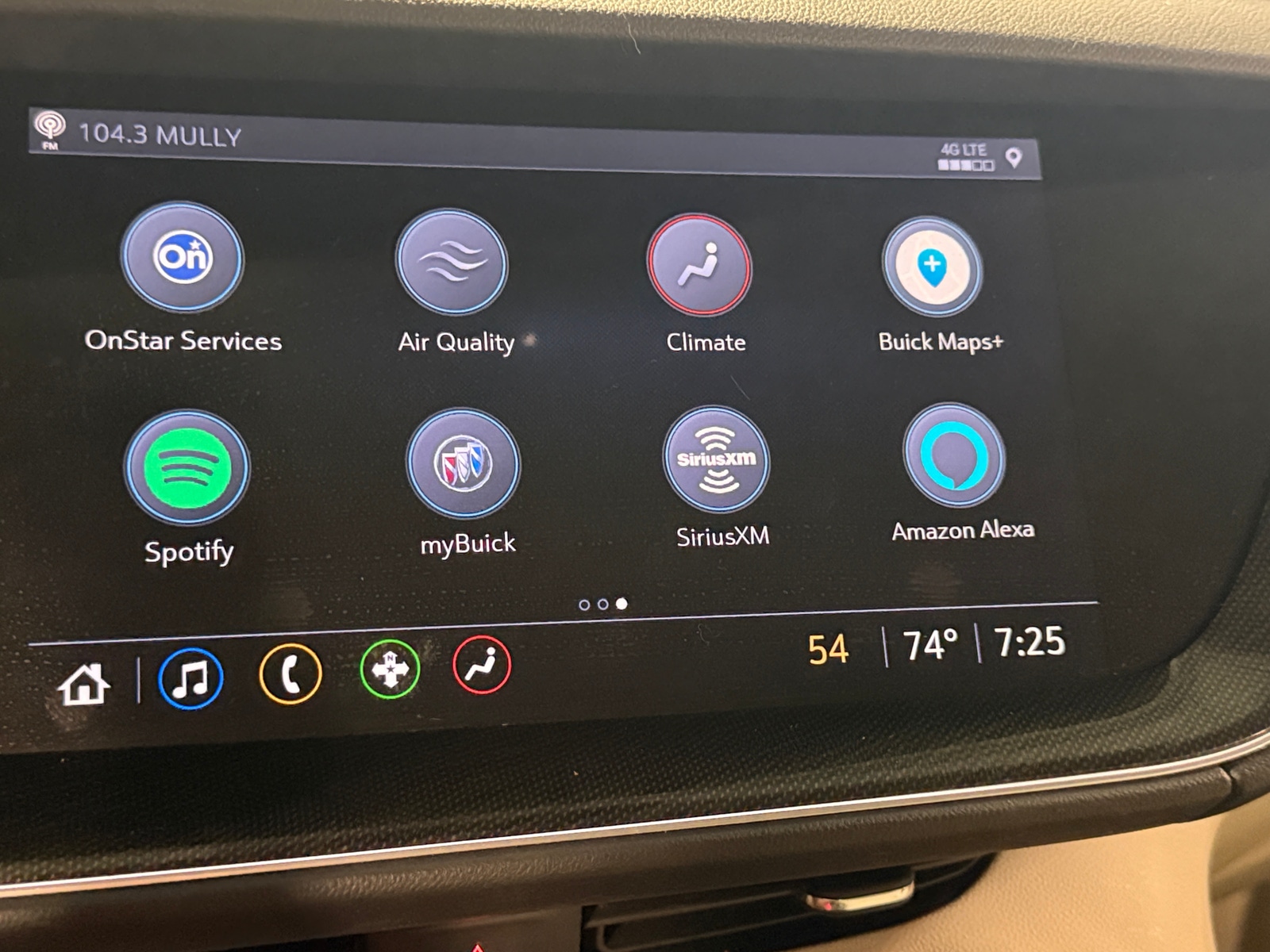 Thumbnail: 2021 Buick Envision - 3