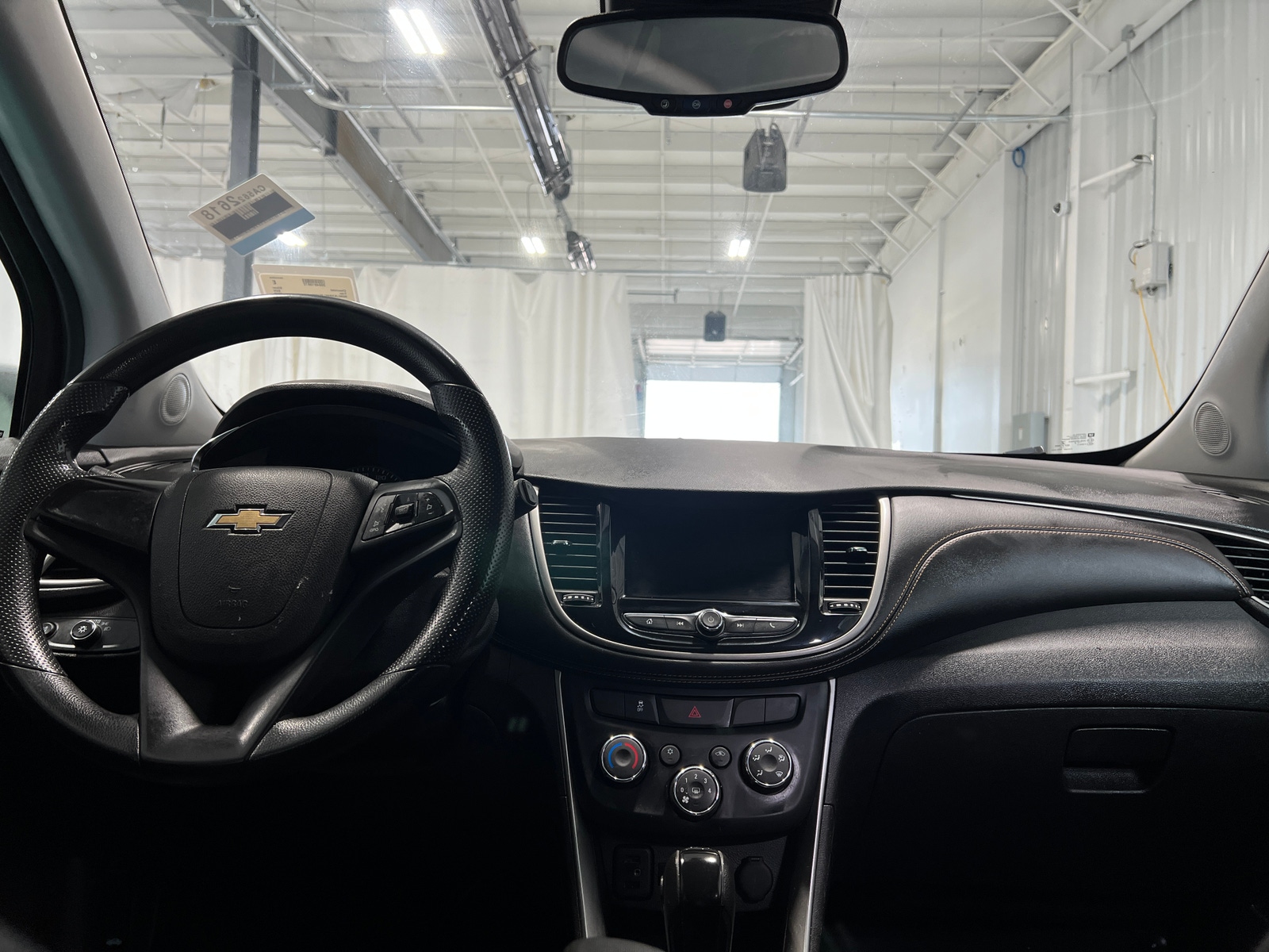 Thumbnail: 2019 Chevrolet Trax - 3