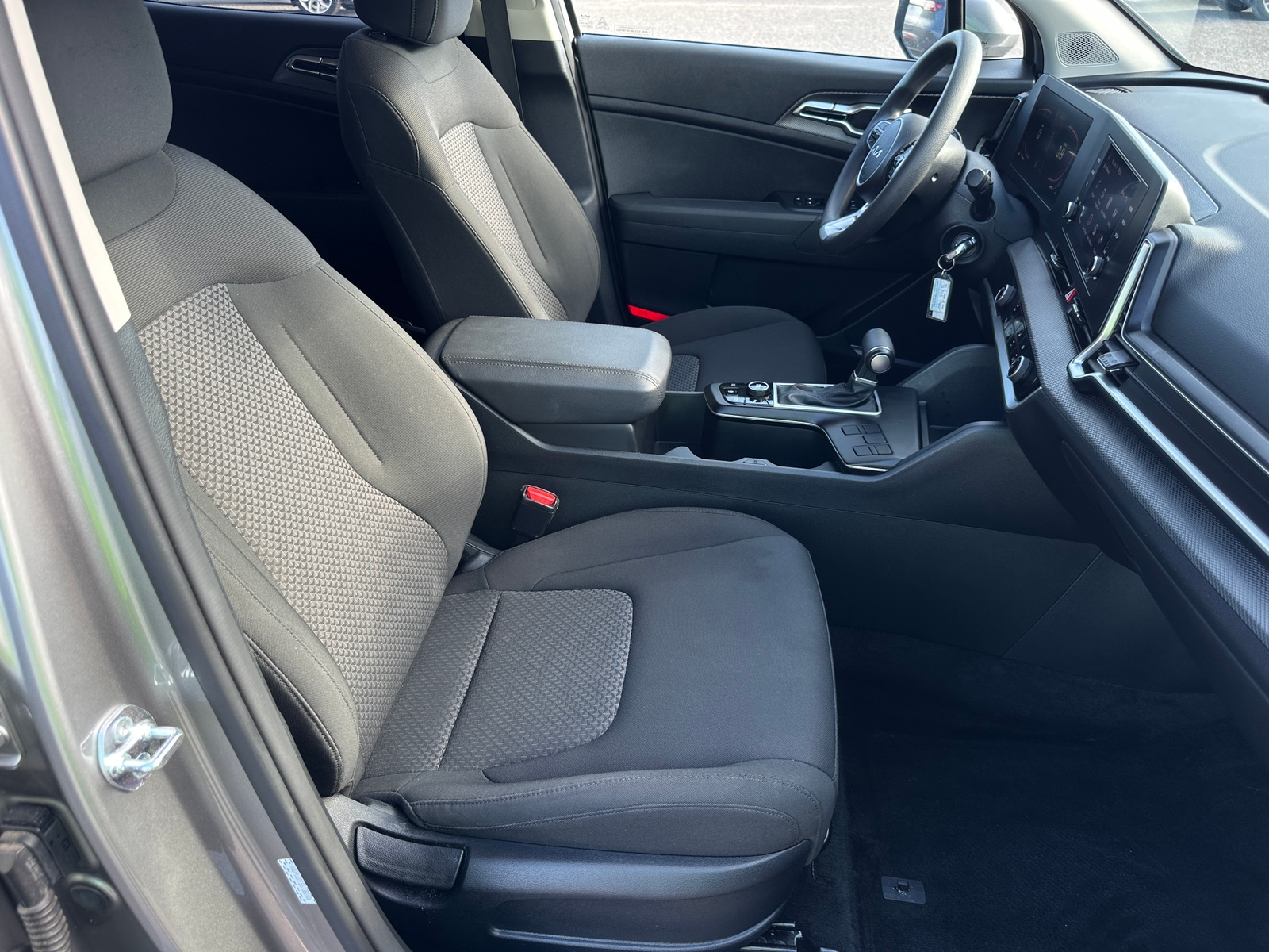 Thumbnail: 2025 Kia Sportage - 2