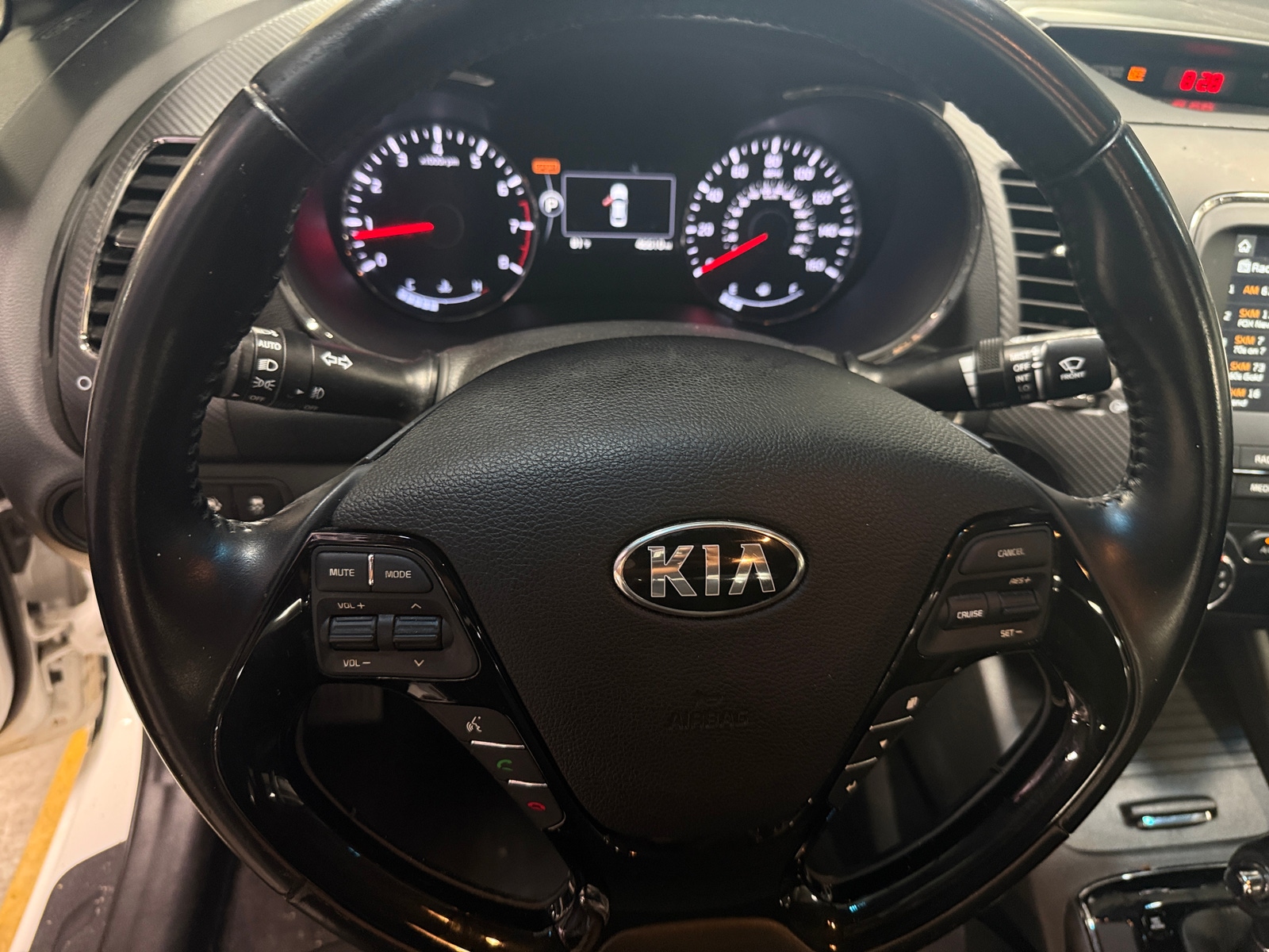 Thumbnail: 2017 Kia Forte - 5
