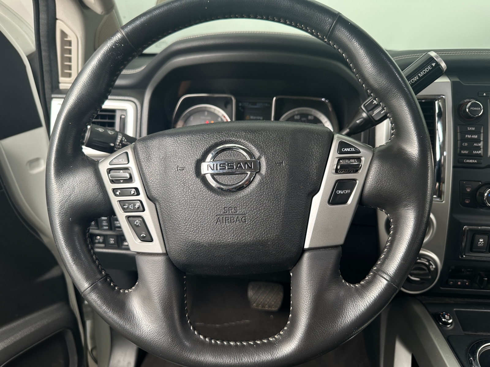 Thumbnail: 2017 Nissan Titan - 4