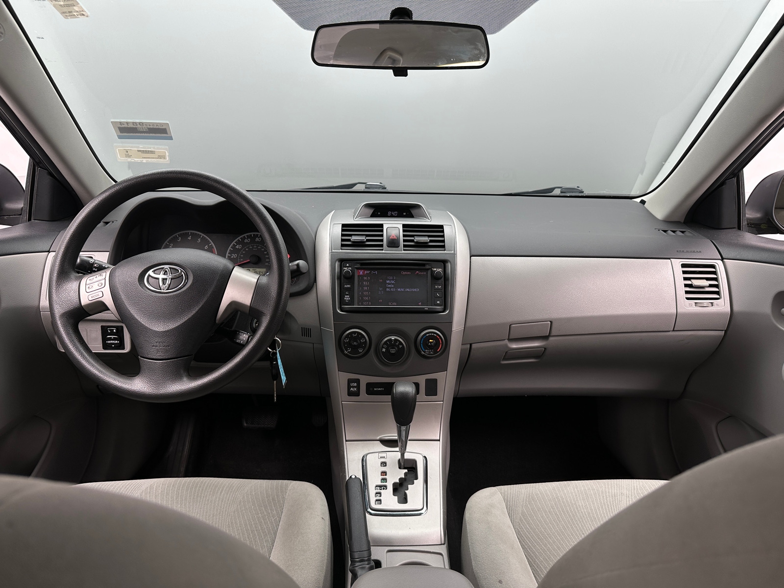 Thumbnail: 2013 Toyota Corolla - 3