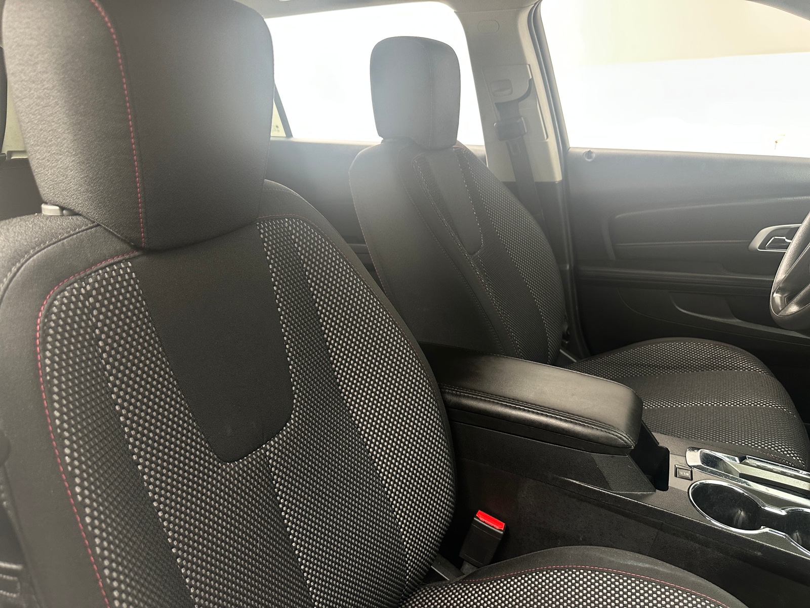 Thumbnail: 2016 GMC Terrain - 2