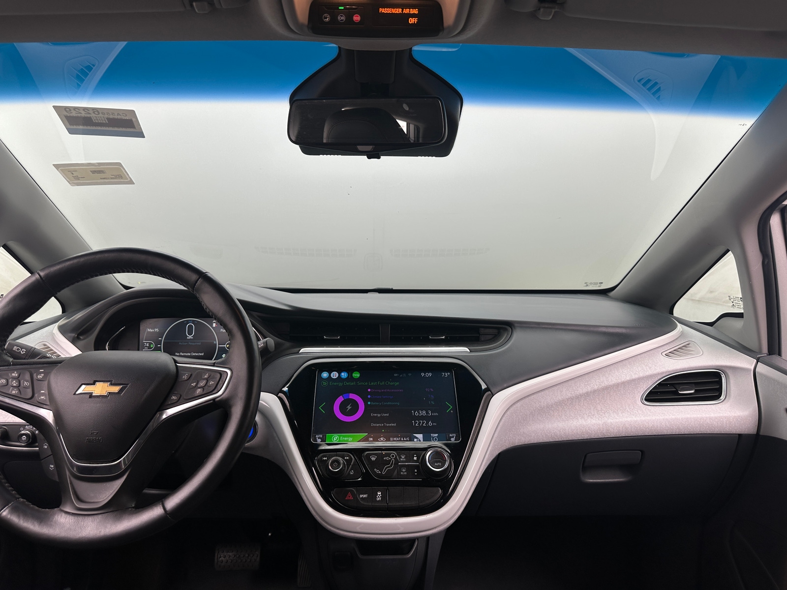 Thumbnail: 2017 Chevrolet Bolt EV - 2