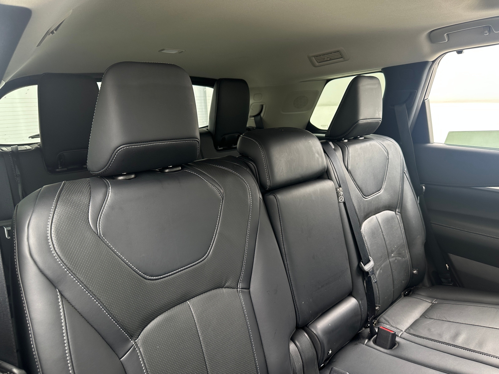 Thumbnail: 2023 INFINITI QX60 - 5