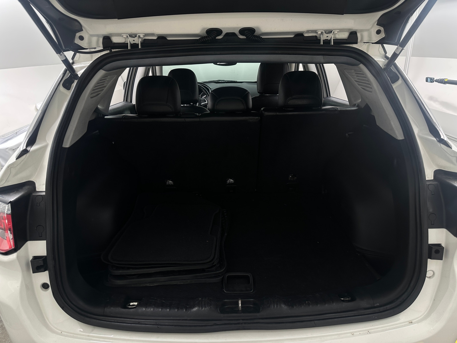 Thumbnail: 2018 Jeep Compass - 7