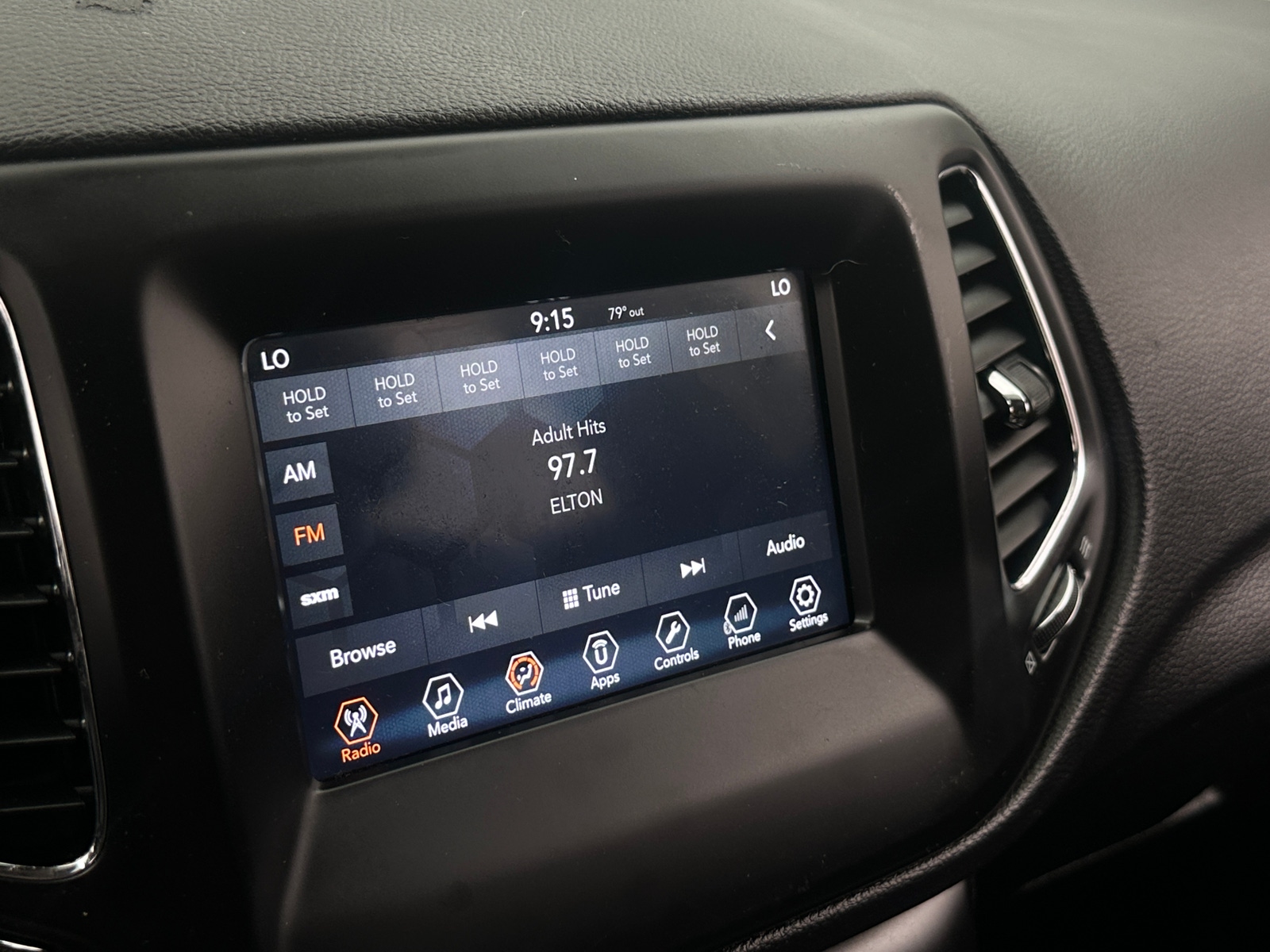 Thumbnail: 2018 Jeep Compass - 4