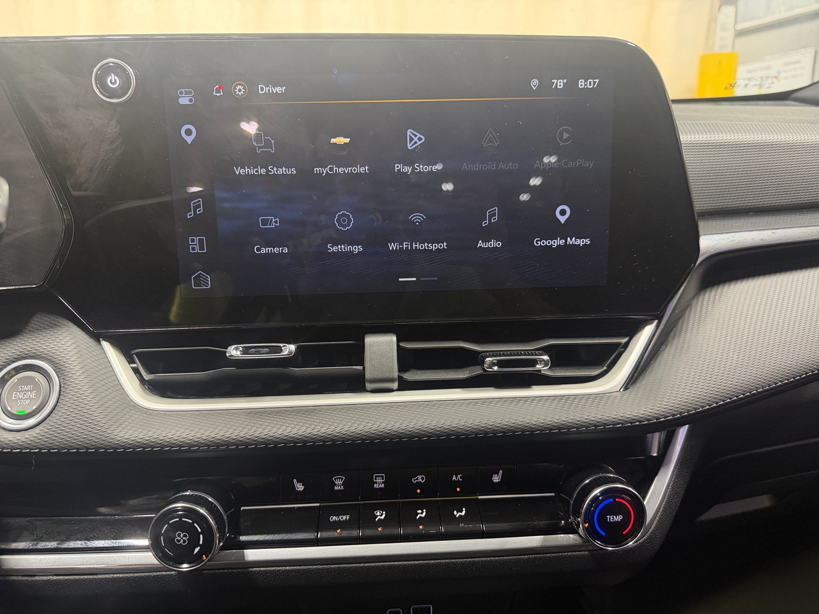 Thumbnail: 2026 Chevrolet Equinox - 4