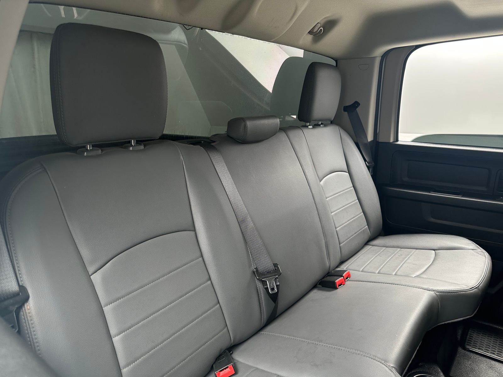 Thumbnail: 2019 RAM 1500 Classic - 5