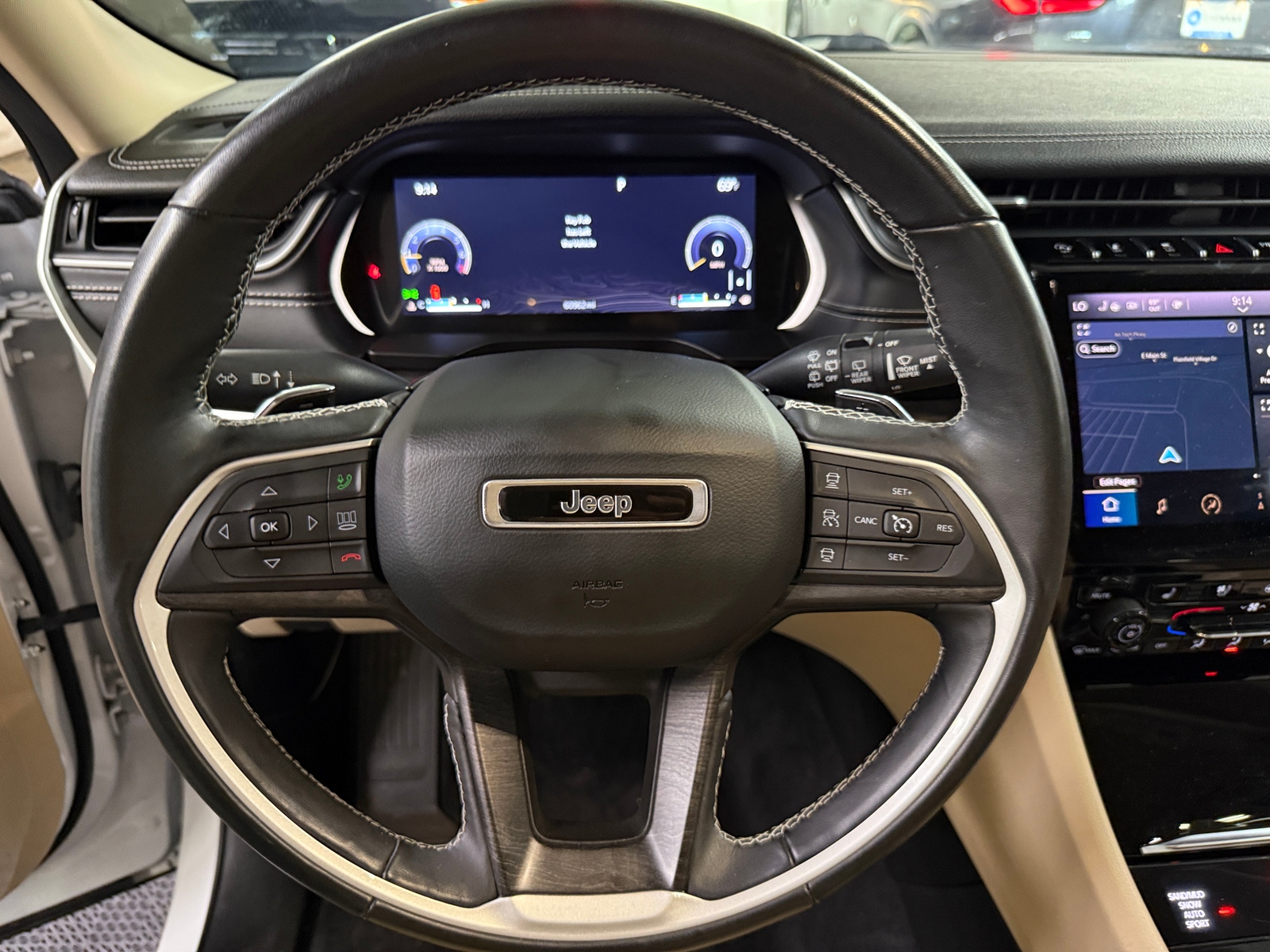 Thumbnail: 2021 Jeep Grand Cherokee L - 4